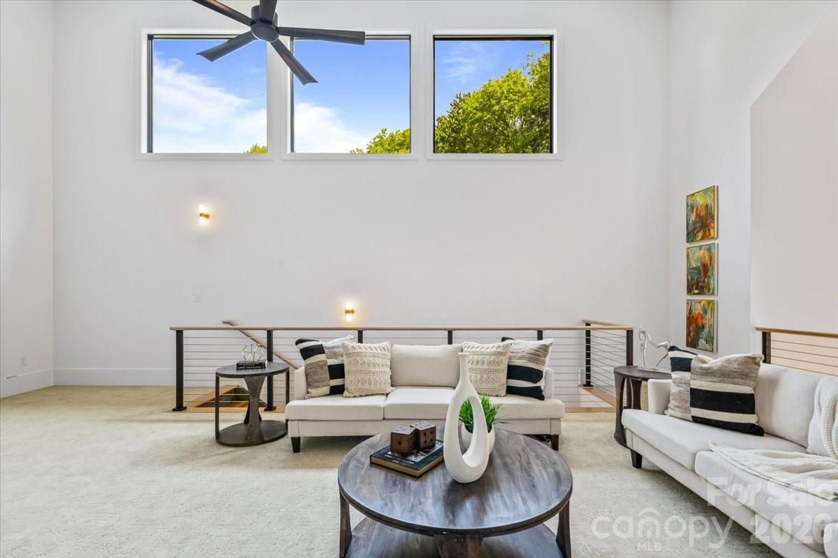 3304 Mar Vista Circle — Charlotte