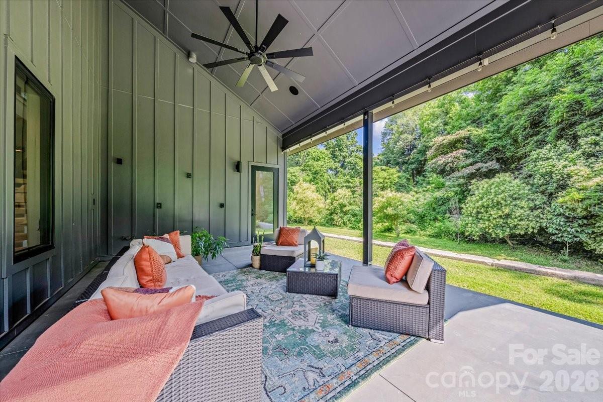 3304 Mar Vista Circle — Charlotte