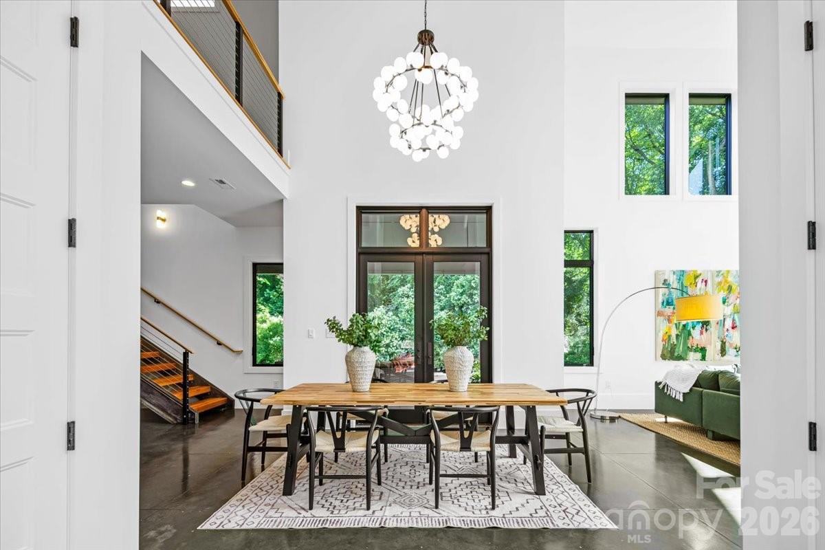 3304 Mar Vista Circle — Charlotte