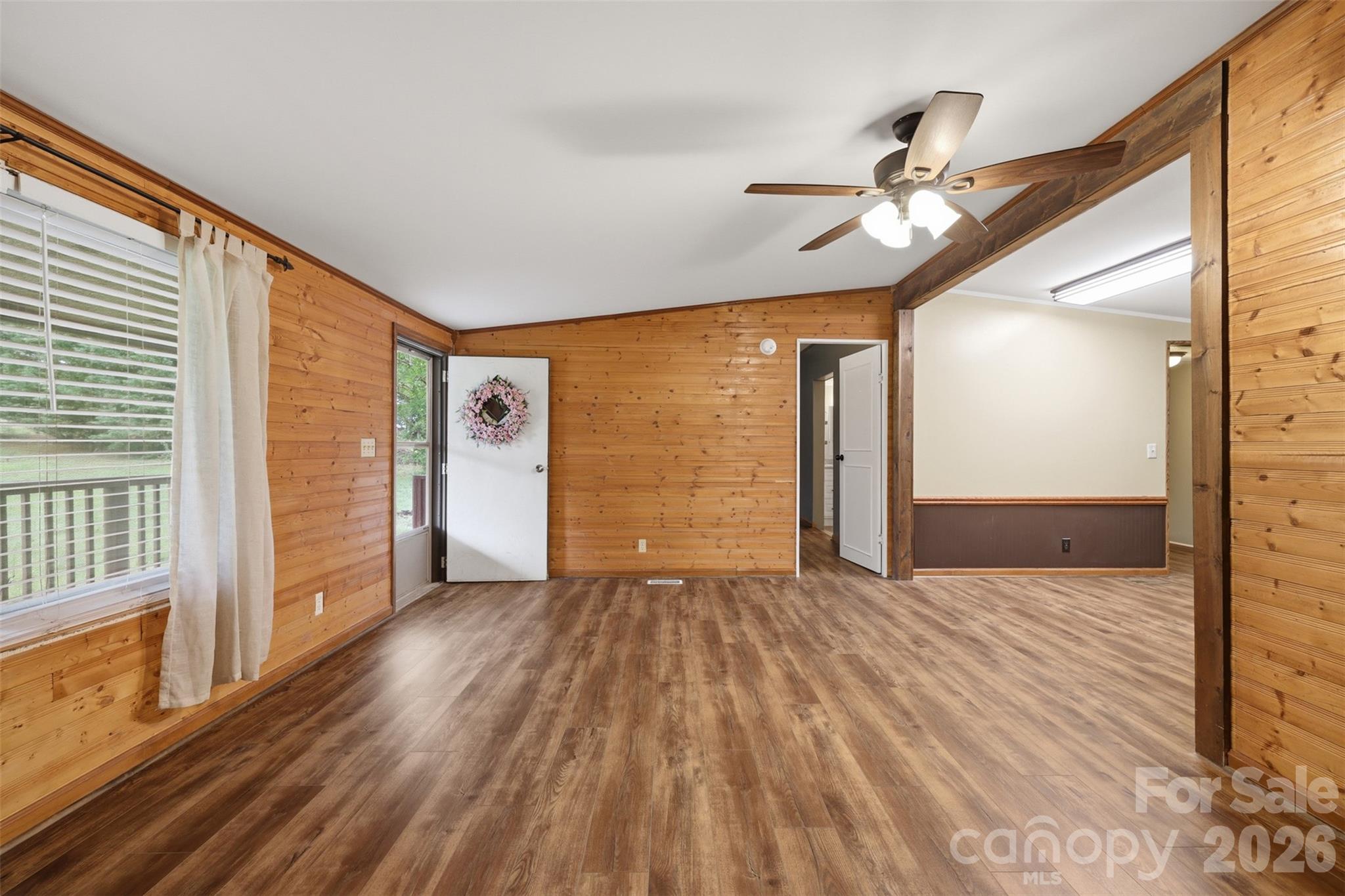 1309 Poole Gooden Road — Hiddenite