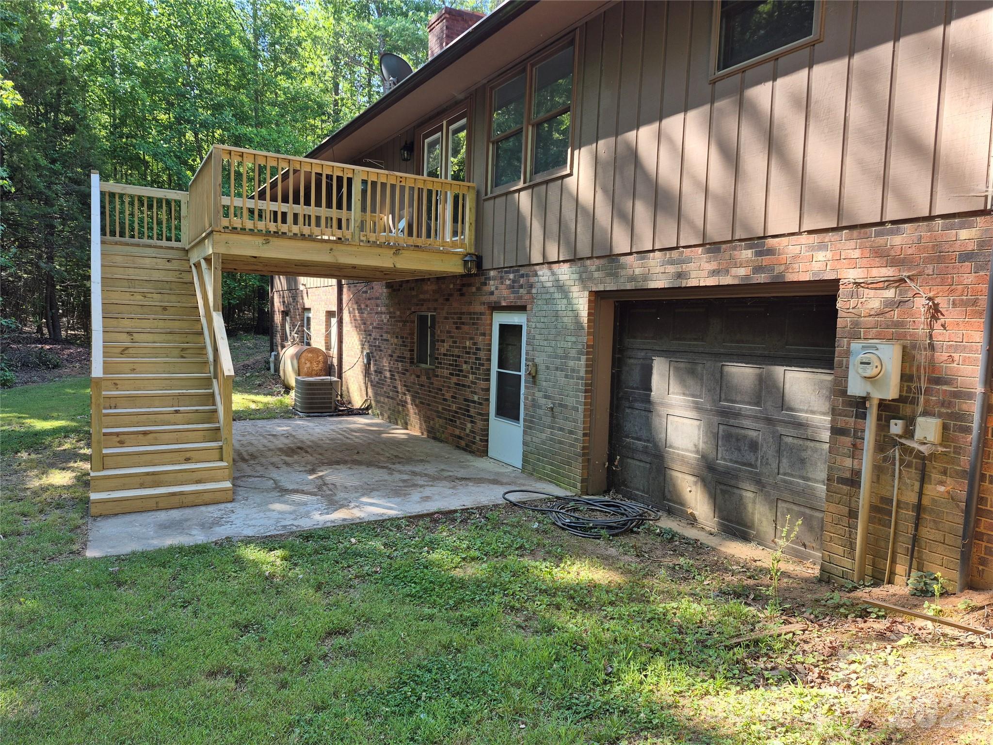 390 Low Water Bridge Road — Troy
