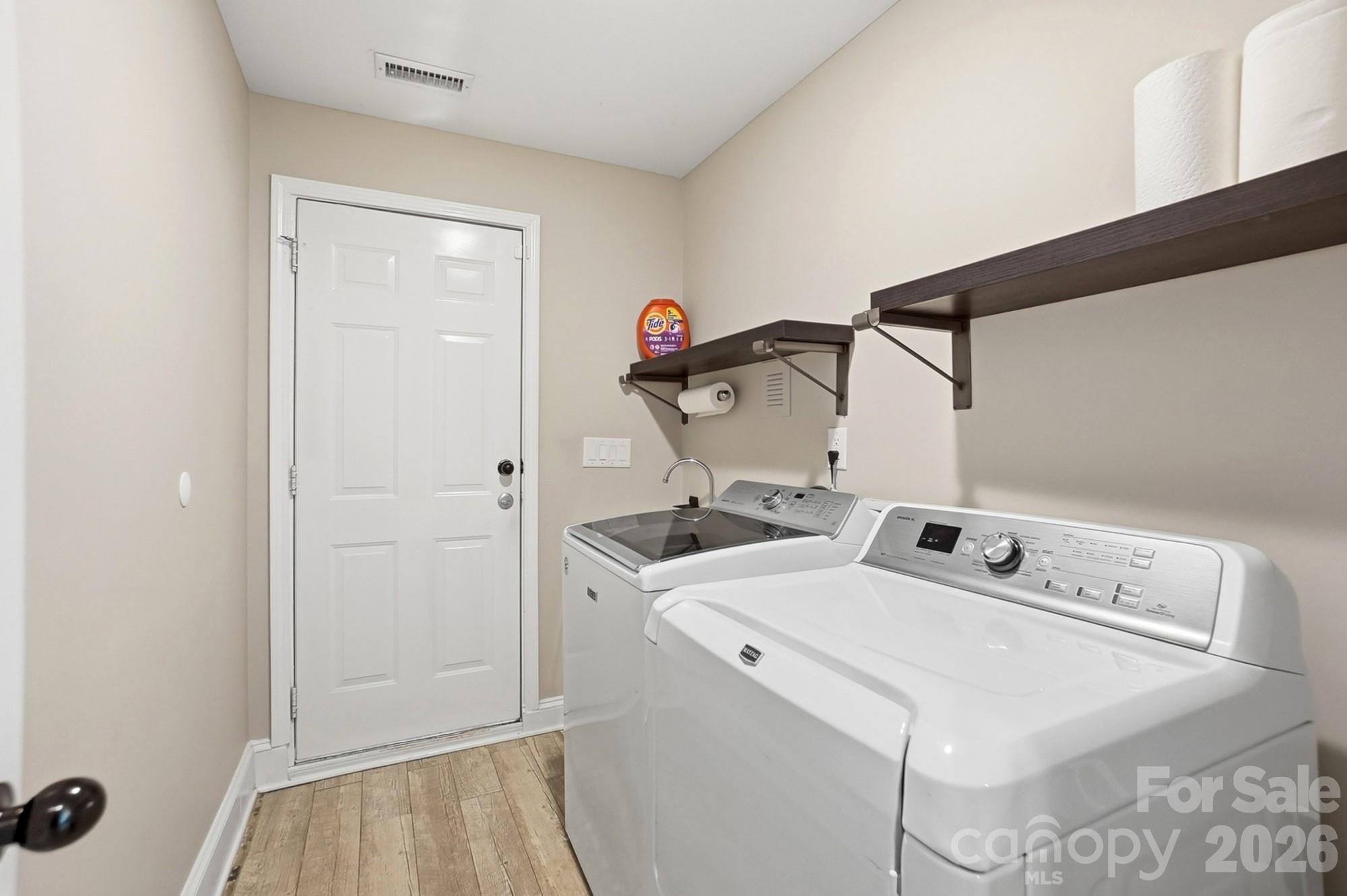 9151 Vagabond Road — Charlotte