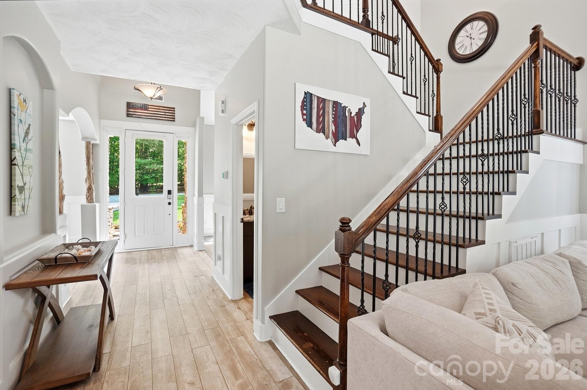 9151 Vagabond Road — Charlotte