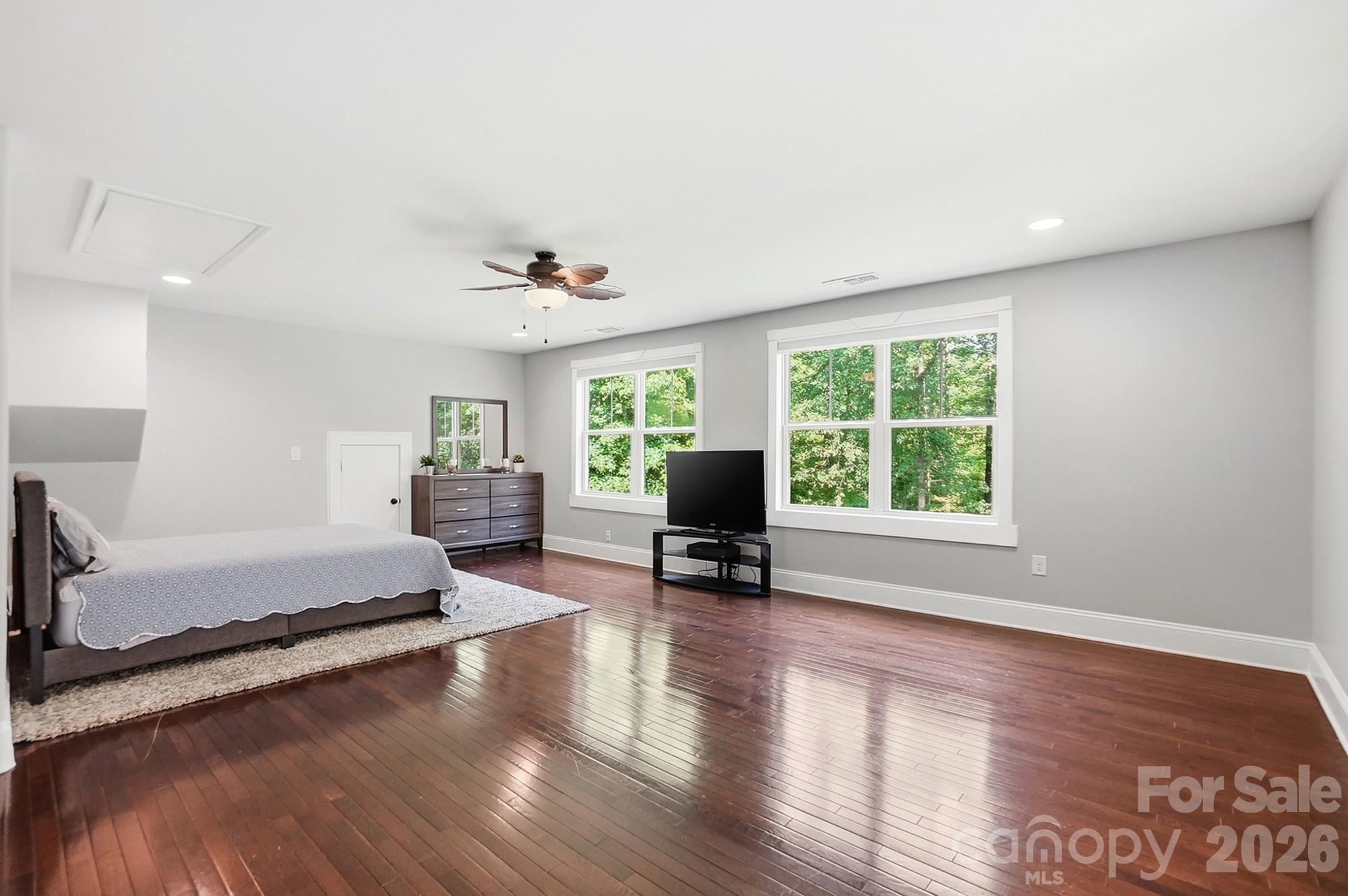 9151 Vagabond Road — Charlotte
