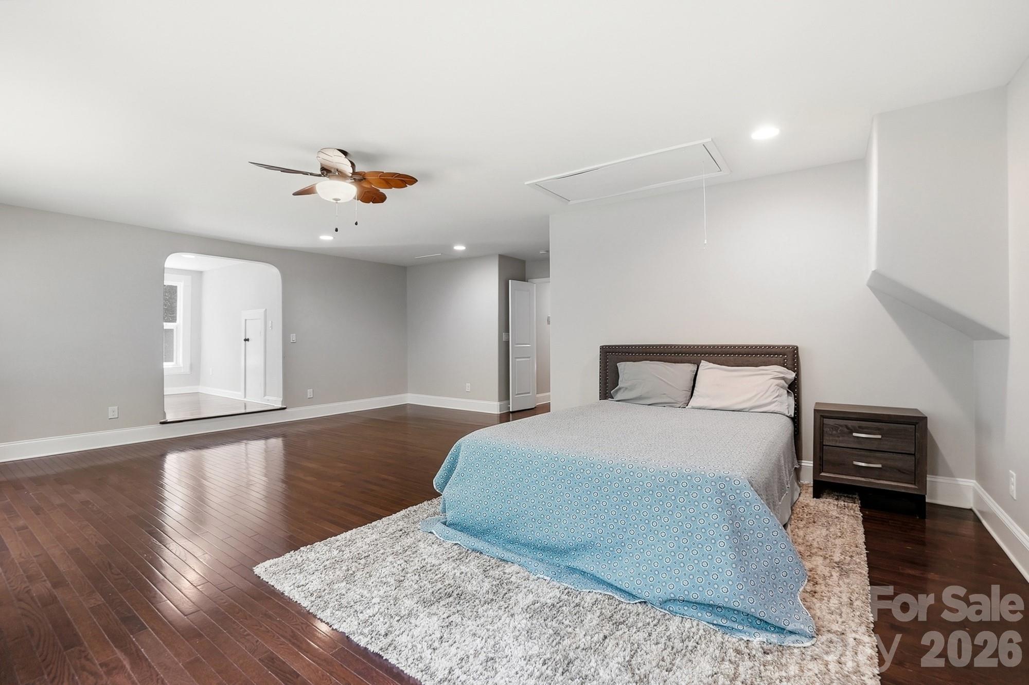 9151 Vagabond Road — Charlotte