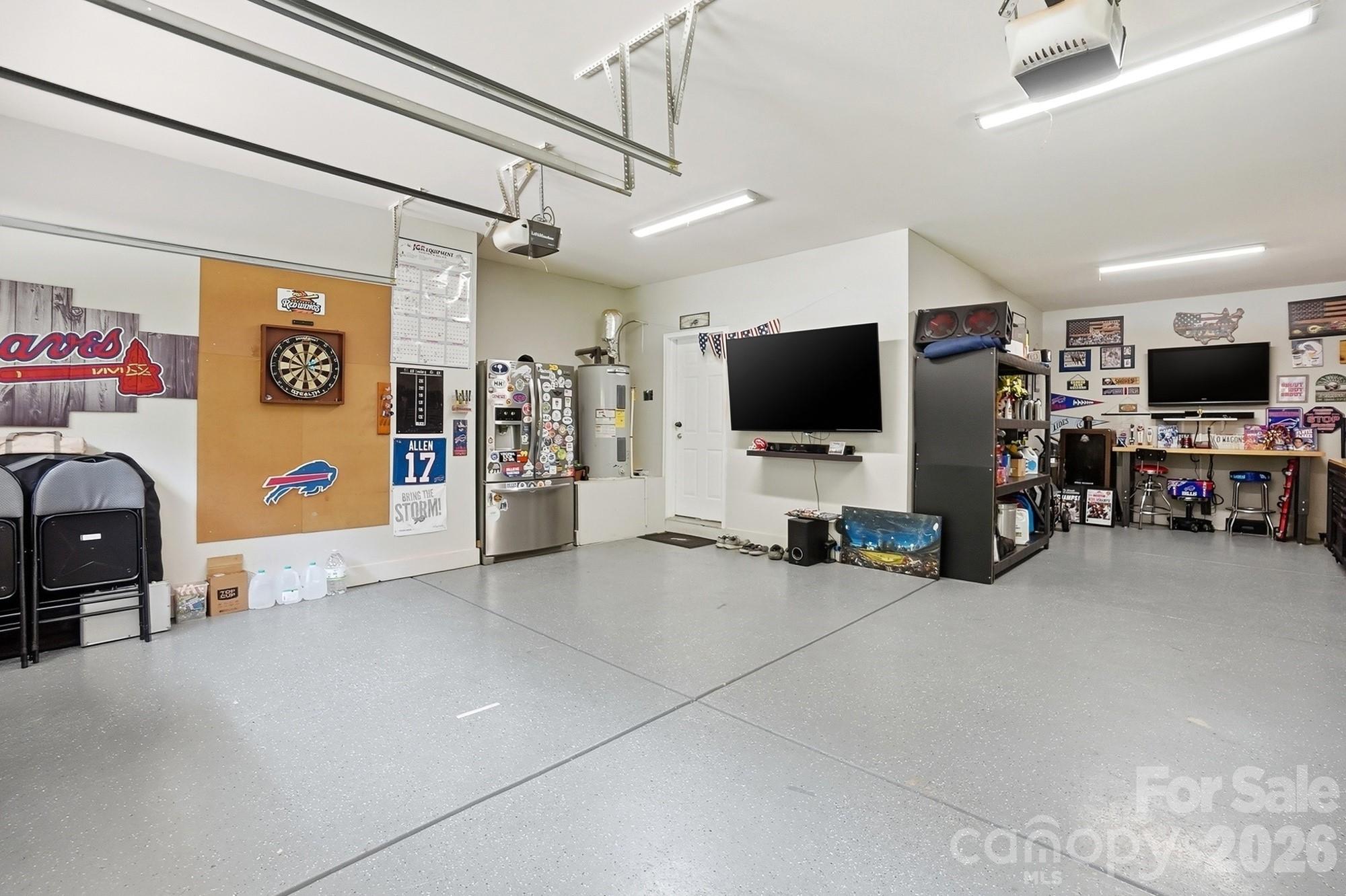9151 Vagabond Road — Charlotte