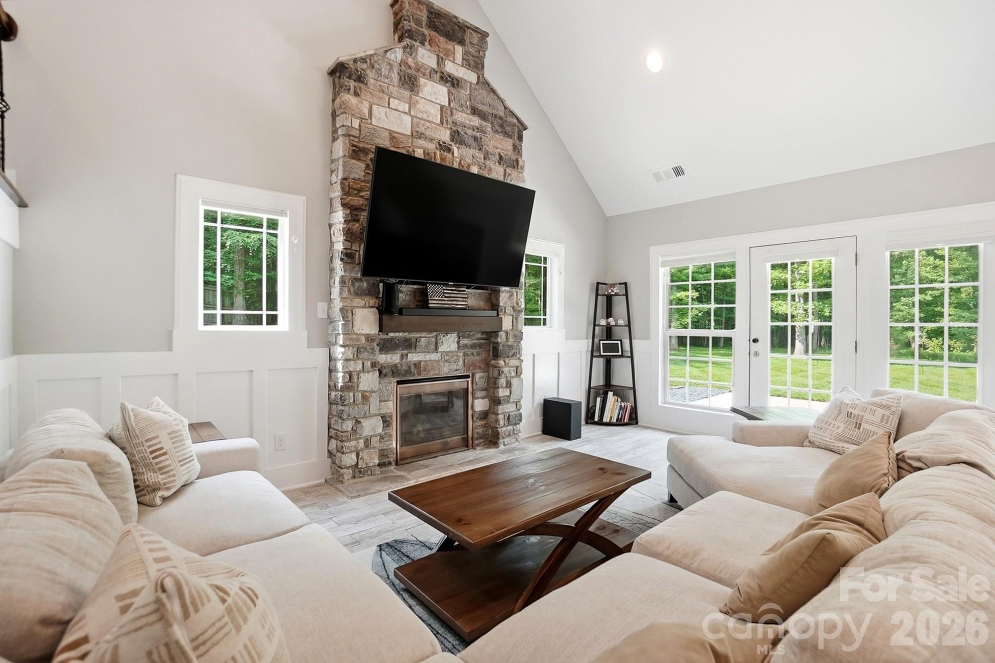 9151 Vagabond Road — Charlotte