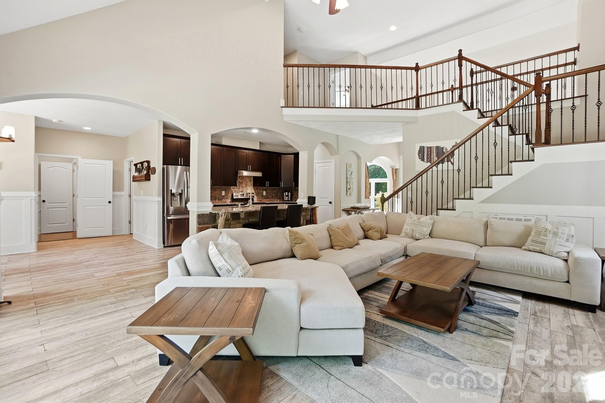 9151 Vagabond Road — Charlotte