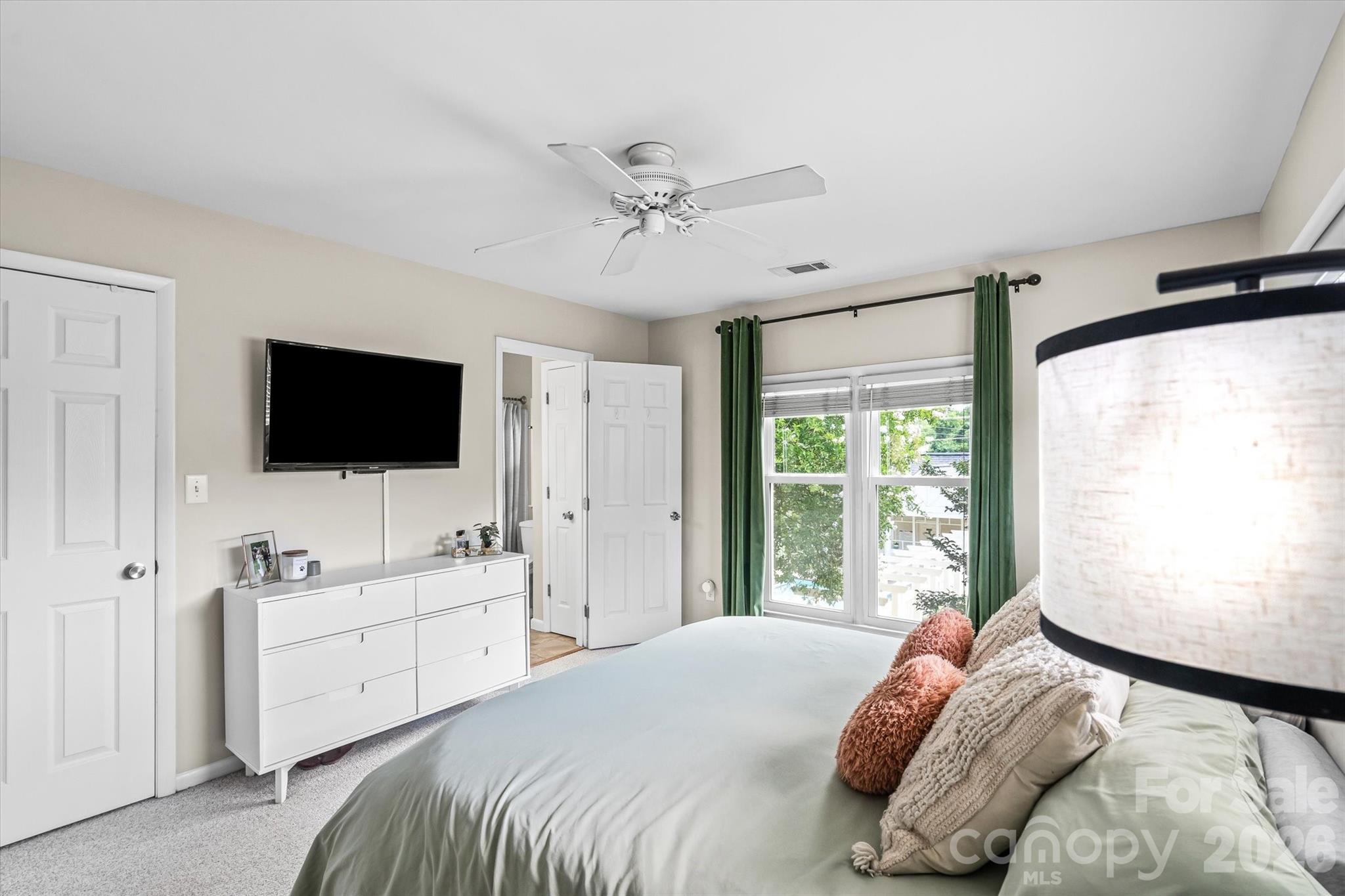2538 Dilworth Heights Lane — Charlotte