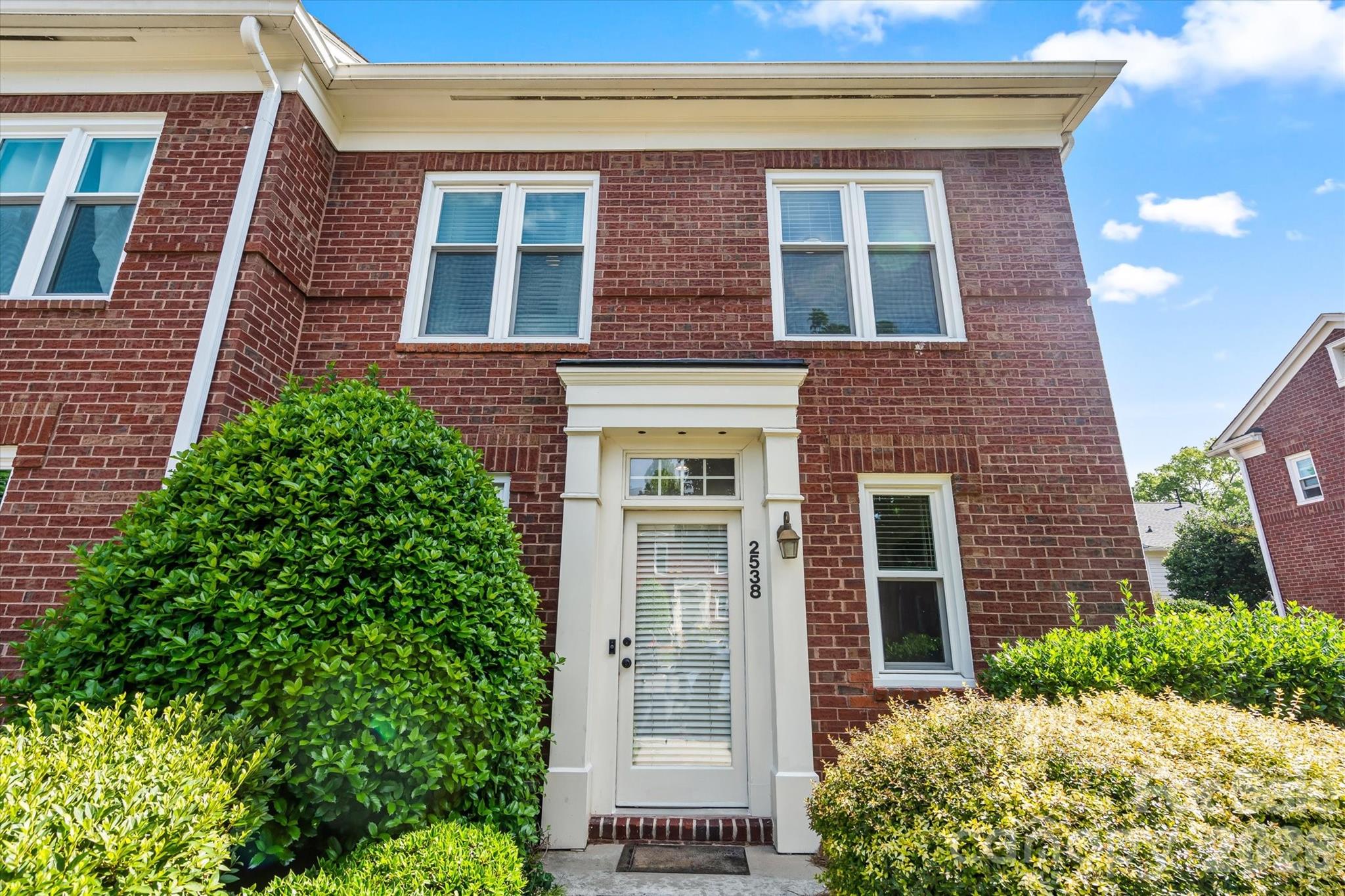 2538 Dilworth Heights Lane — Charlotte
