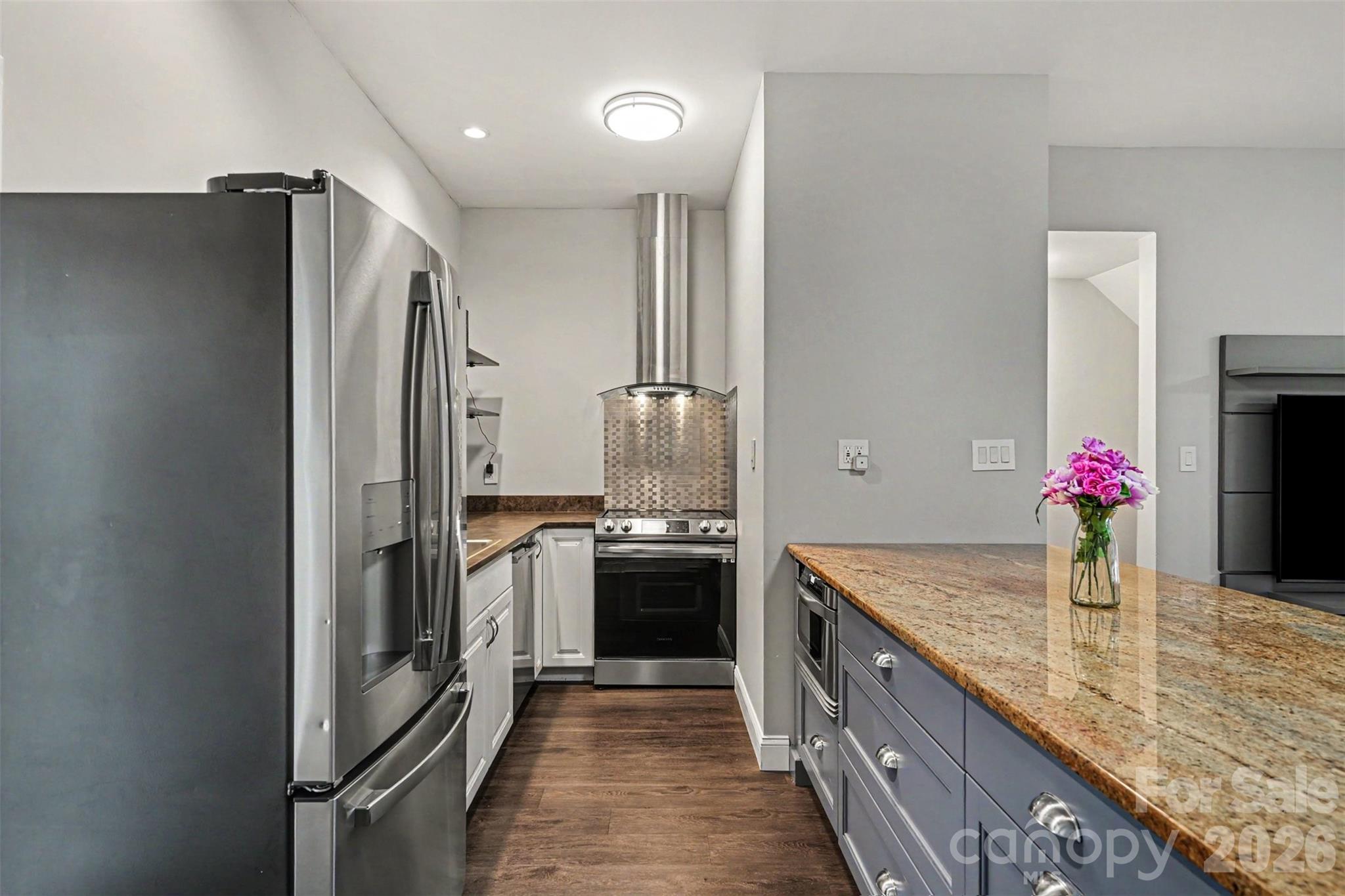 316 W 10th Street — Charlotte