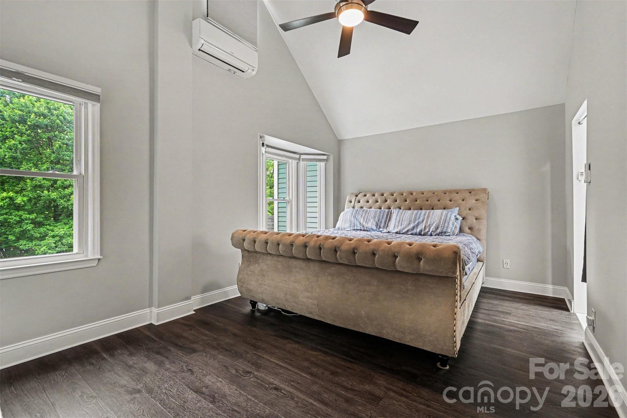 316 W 10th Street — Charlotte
