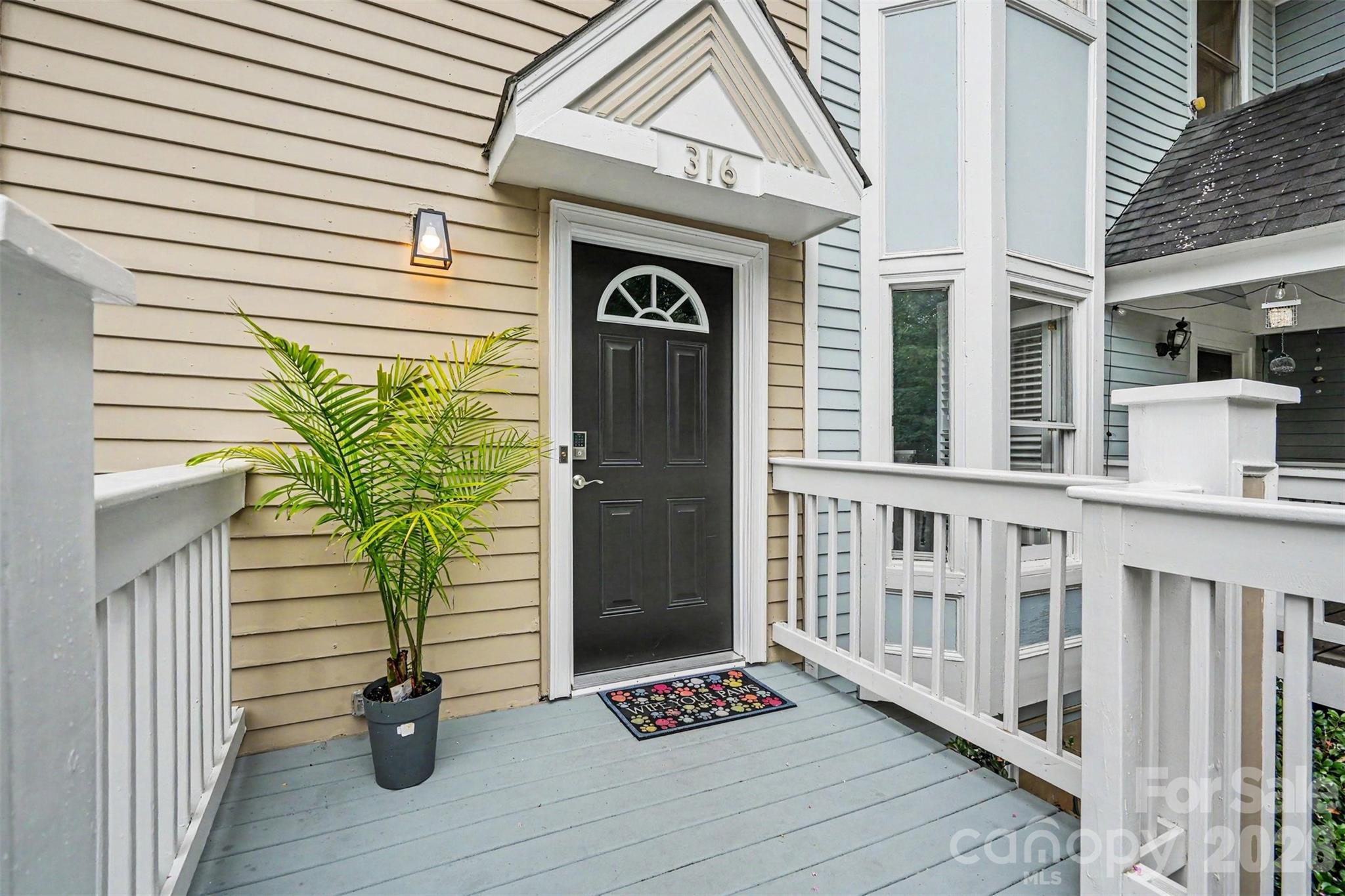 316 W 10th Street — Charlotte