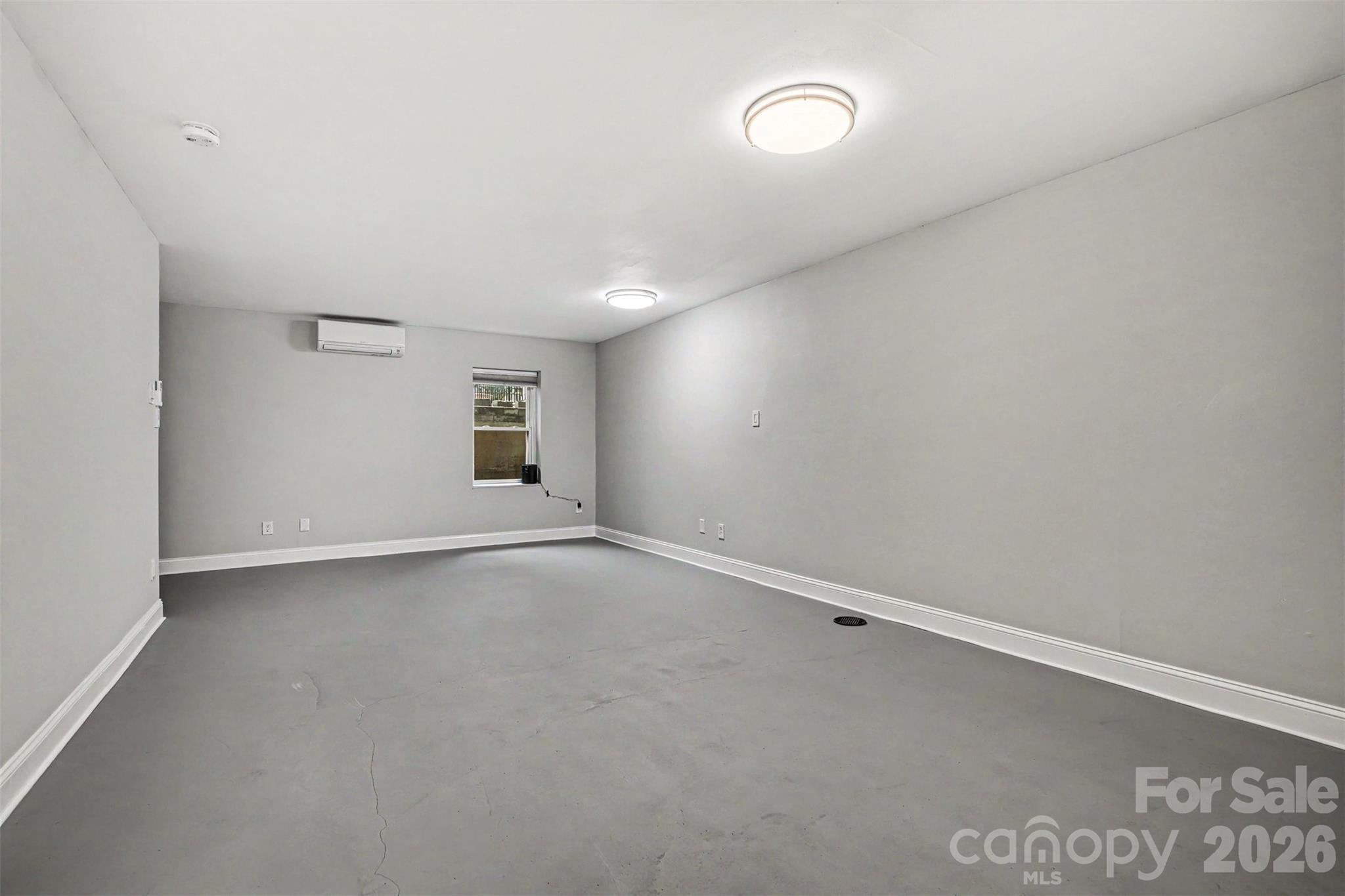 316 W 10th Street — Charlotte