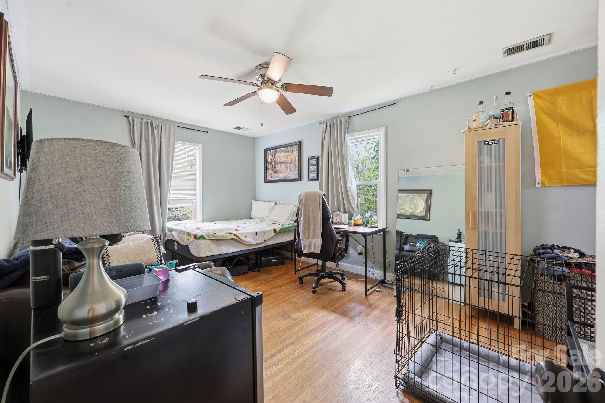 9201 Sandburg Avenue — Charlotte