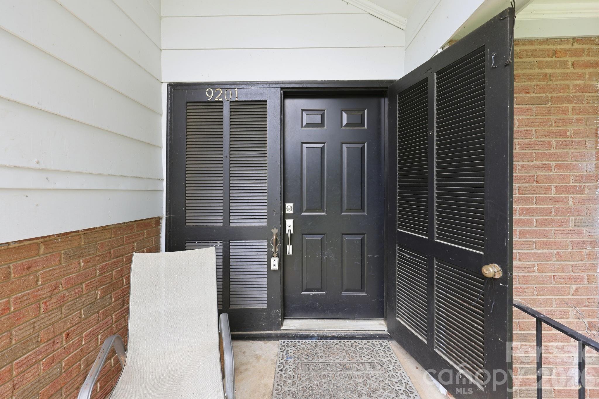 9201 Sandburg Avenue — Charlotte