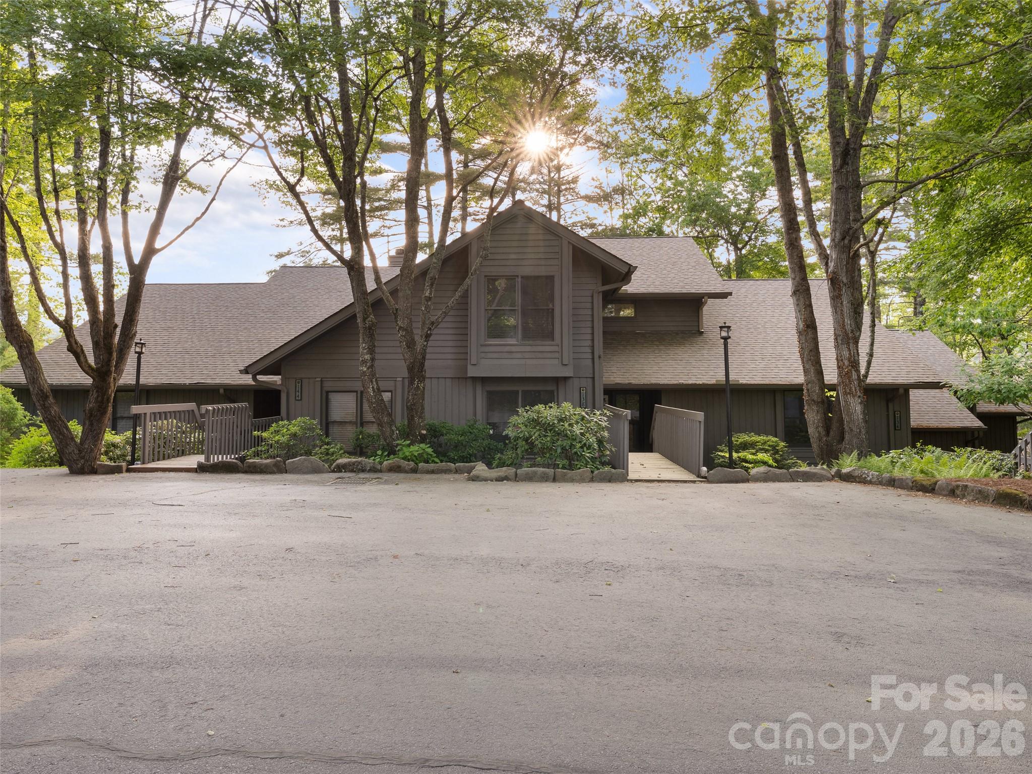 144 Racquet Club Villas Drive — Sapphire