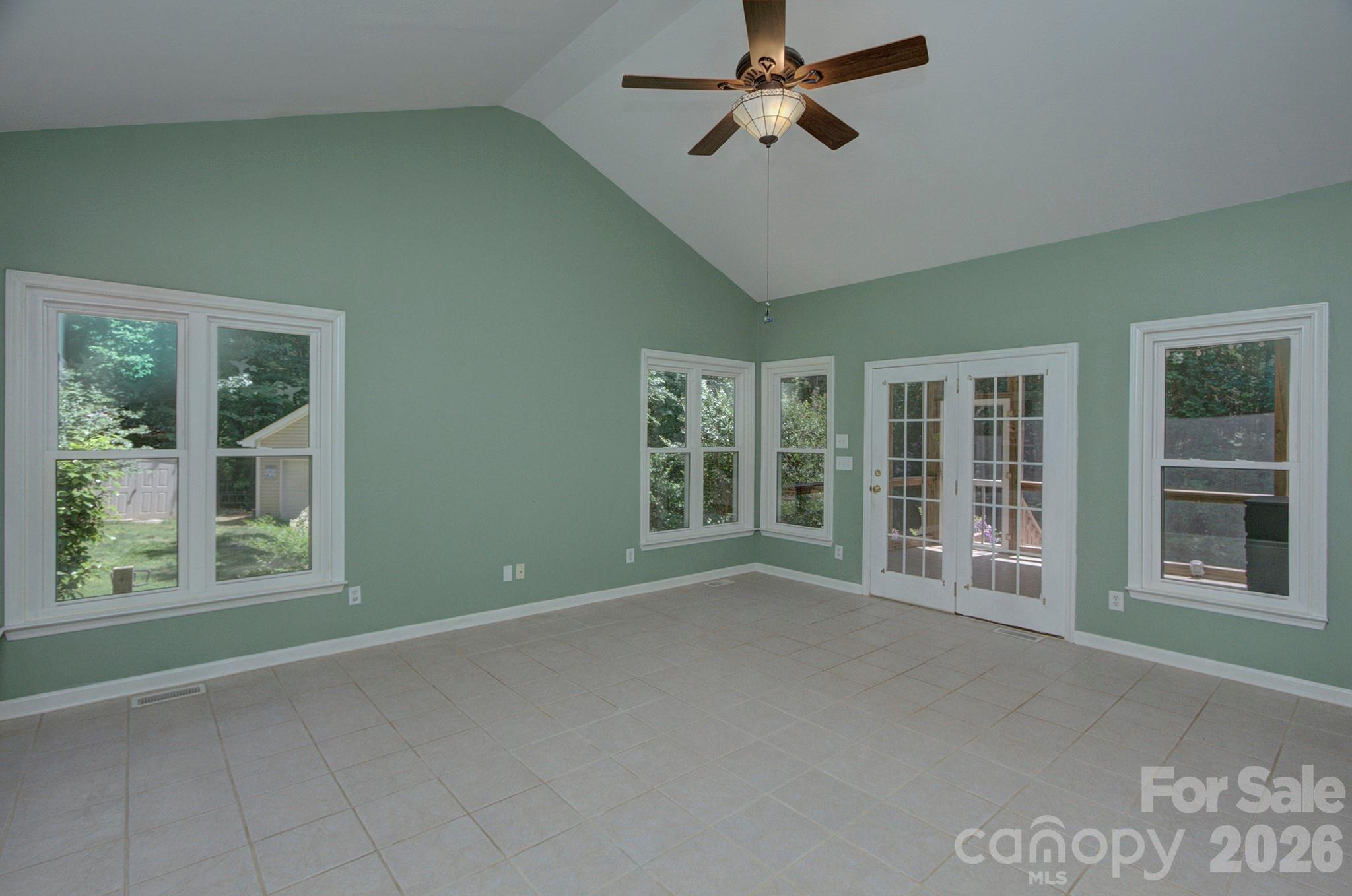 204 Jim Parker Road — Monroe