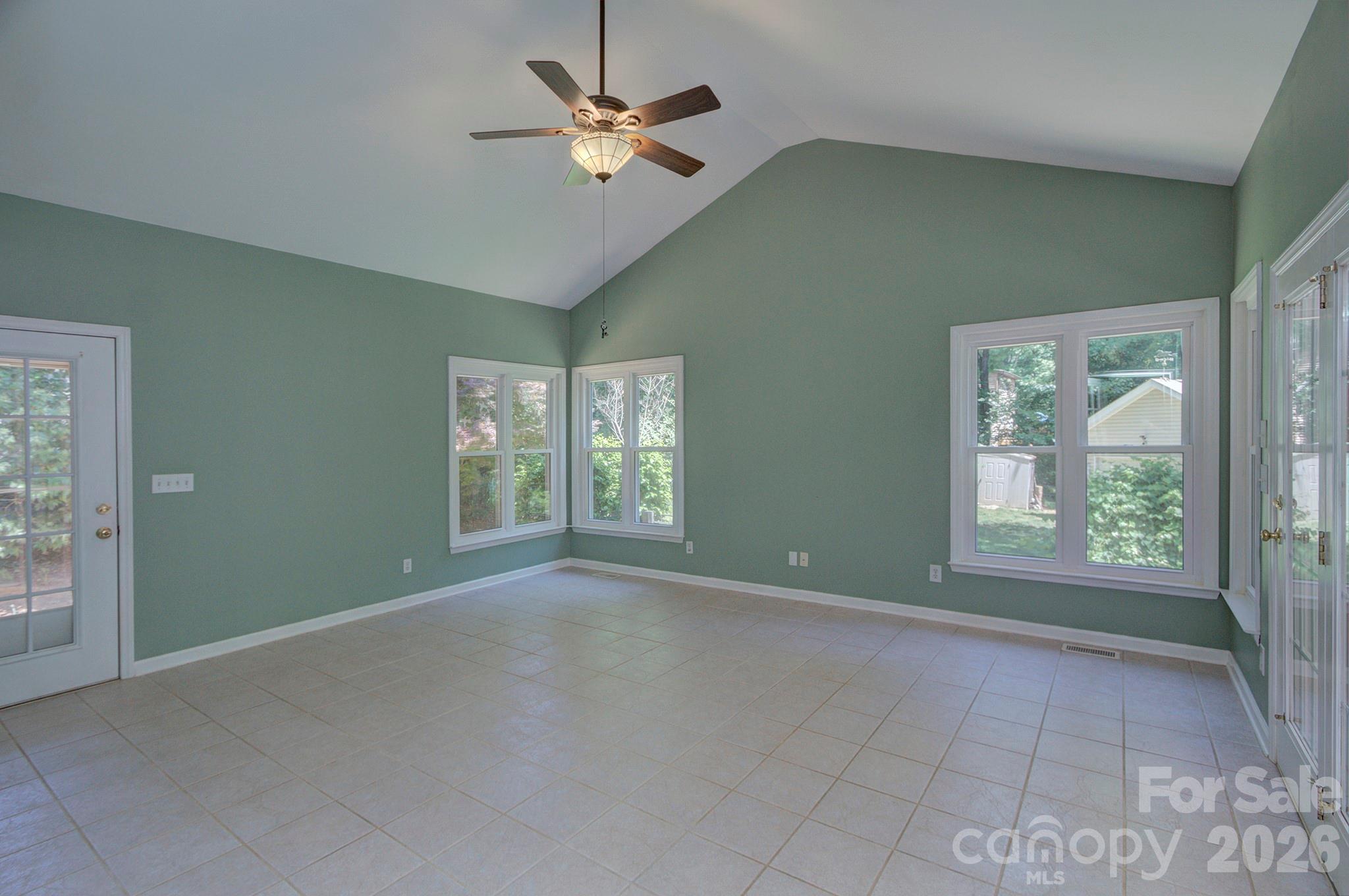 204 Jim Parker Road — Monroe