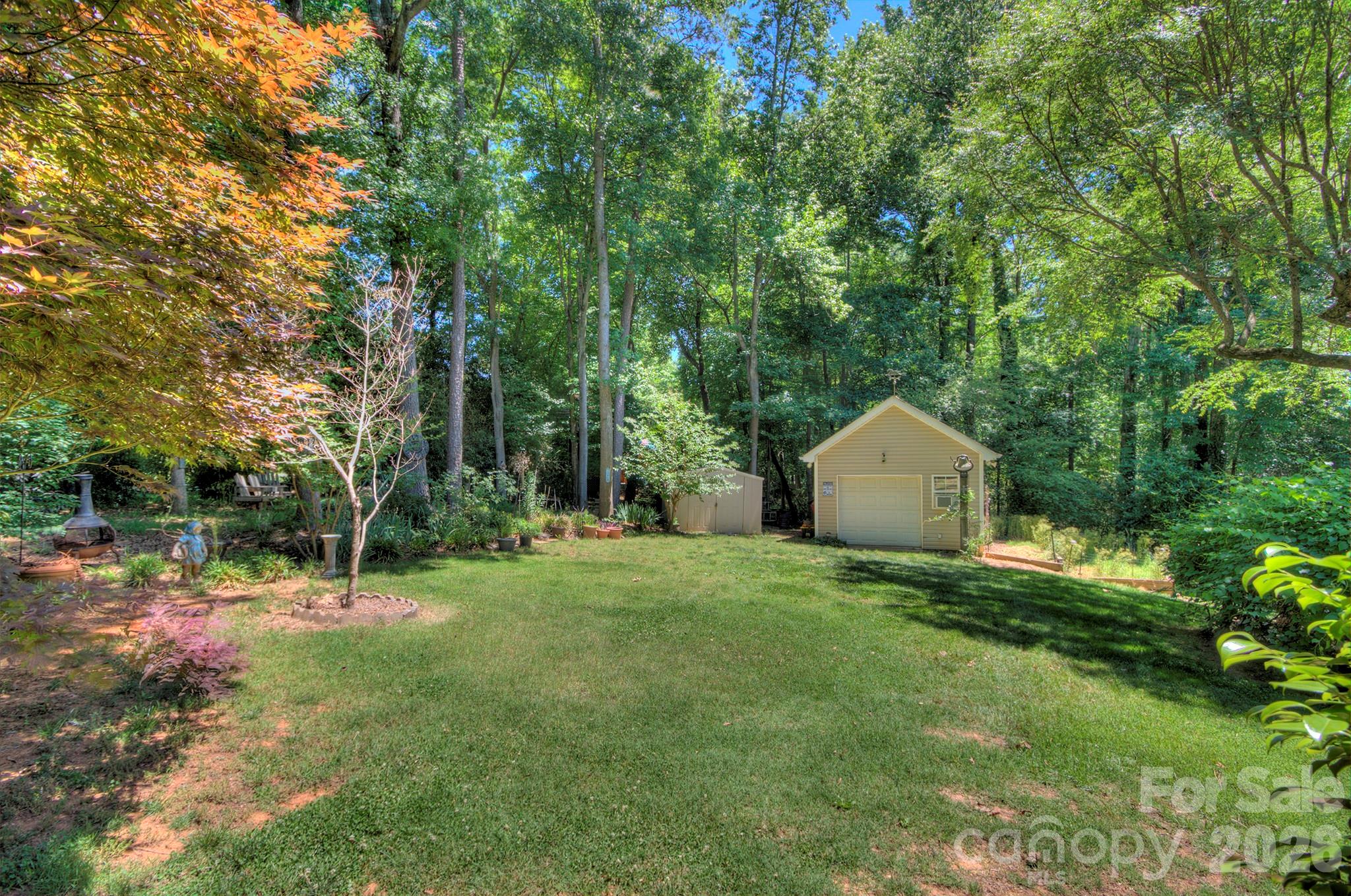 204 Jim Parker Road — Monroe