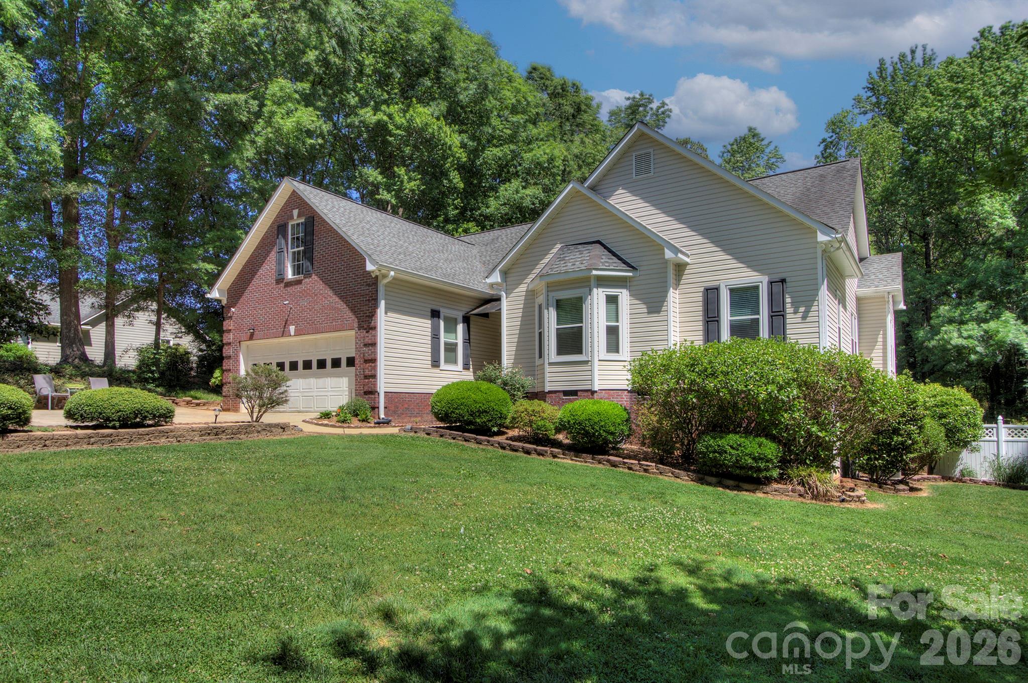 204 Jim Parker Road — Monroe