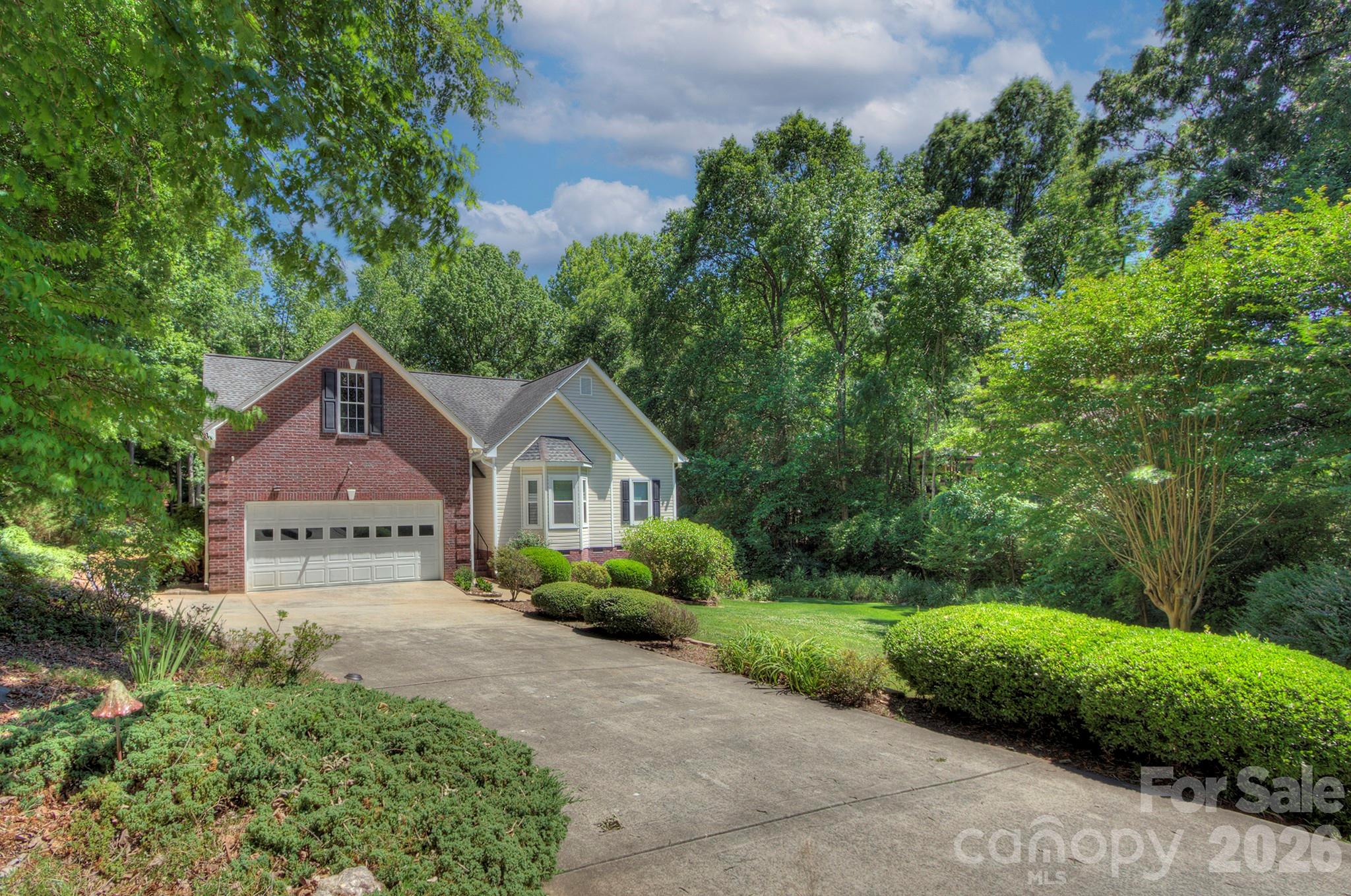 204 Jim Parker Road — Monroe