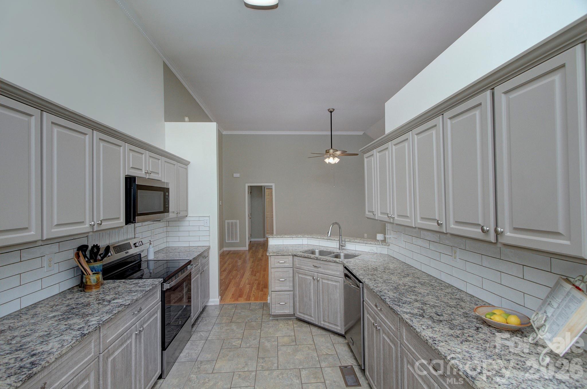 204 Jim Parker Road — Monroe