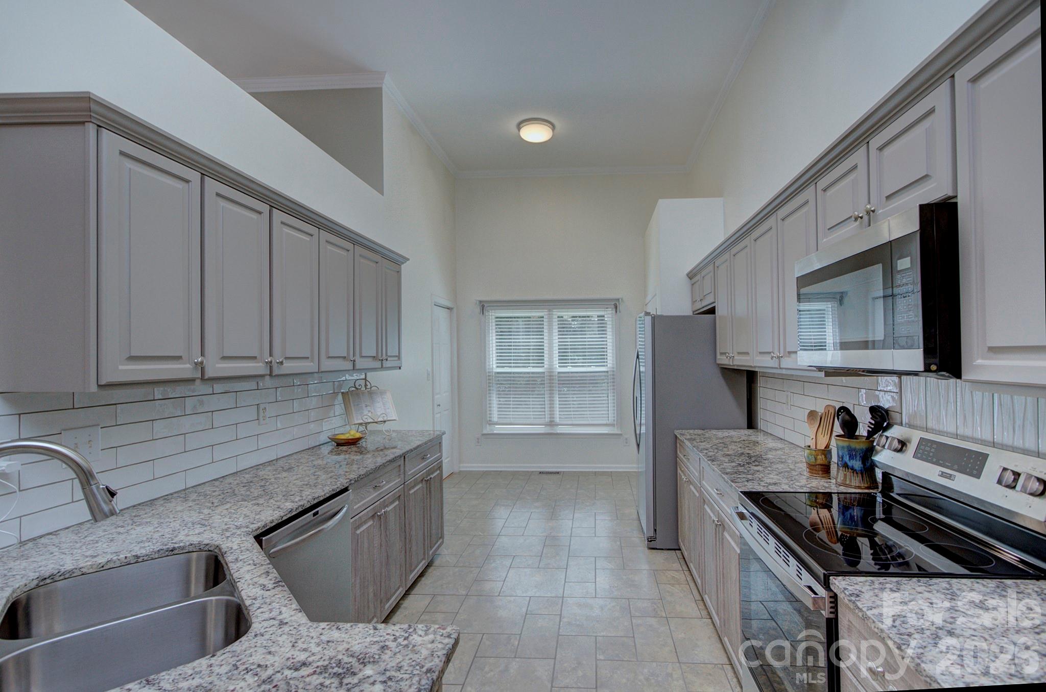 204 Jim Parker Road — Monroe