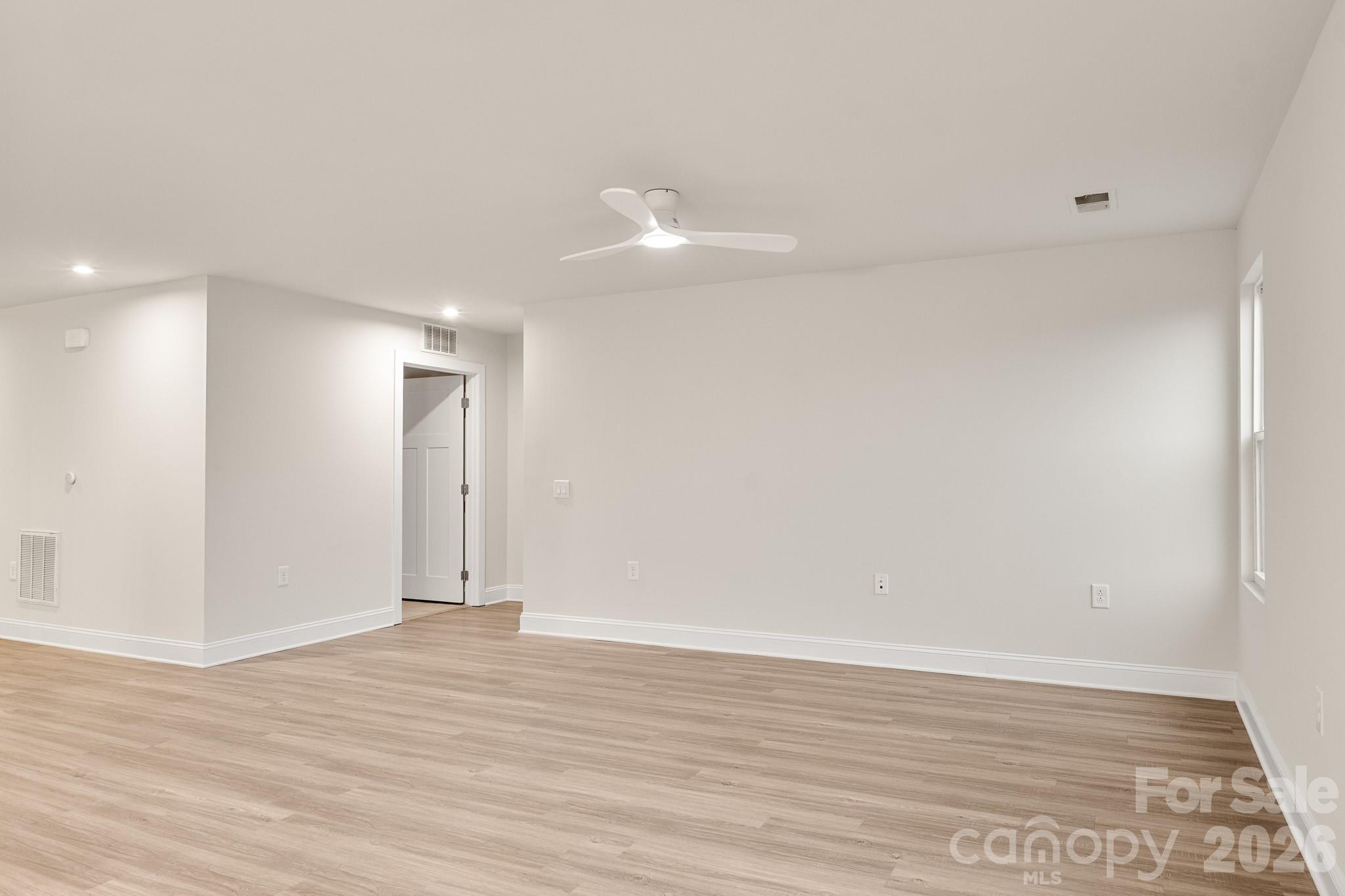 4238 Mackinnon Drive — Charlotte