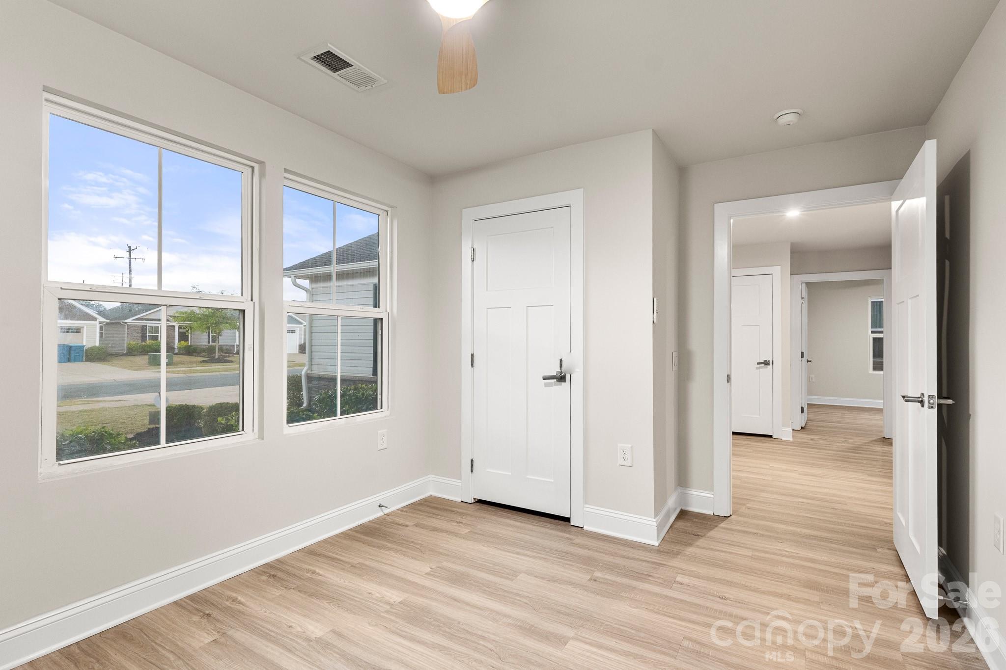 4238 Mackinnon Drive — Charlotte