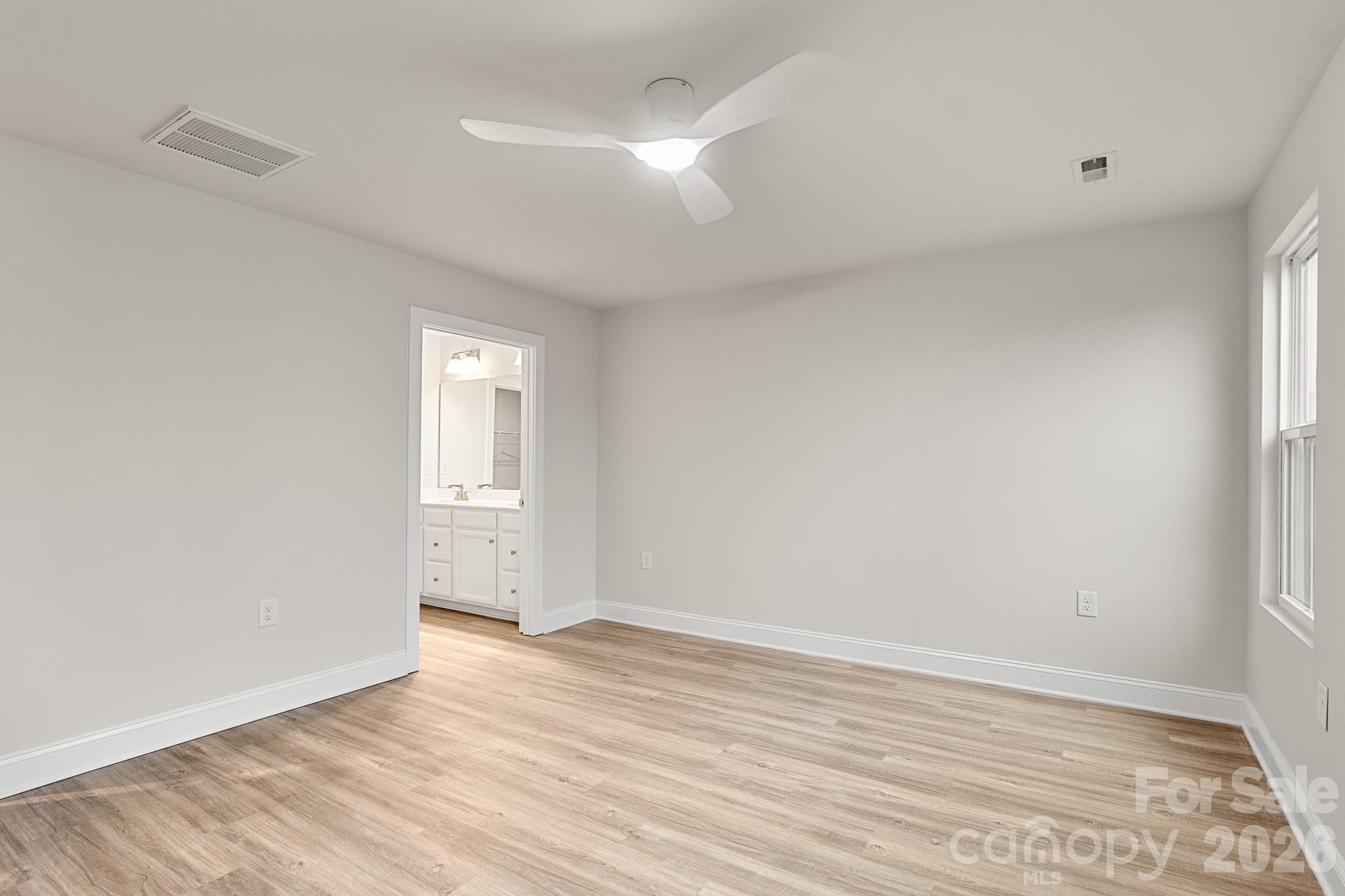 4238 Mackinnon Drive — Charlotte