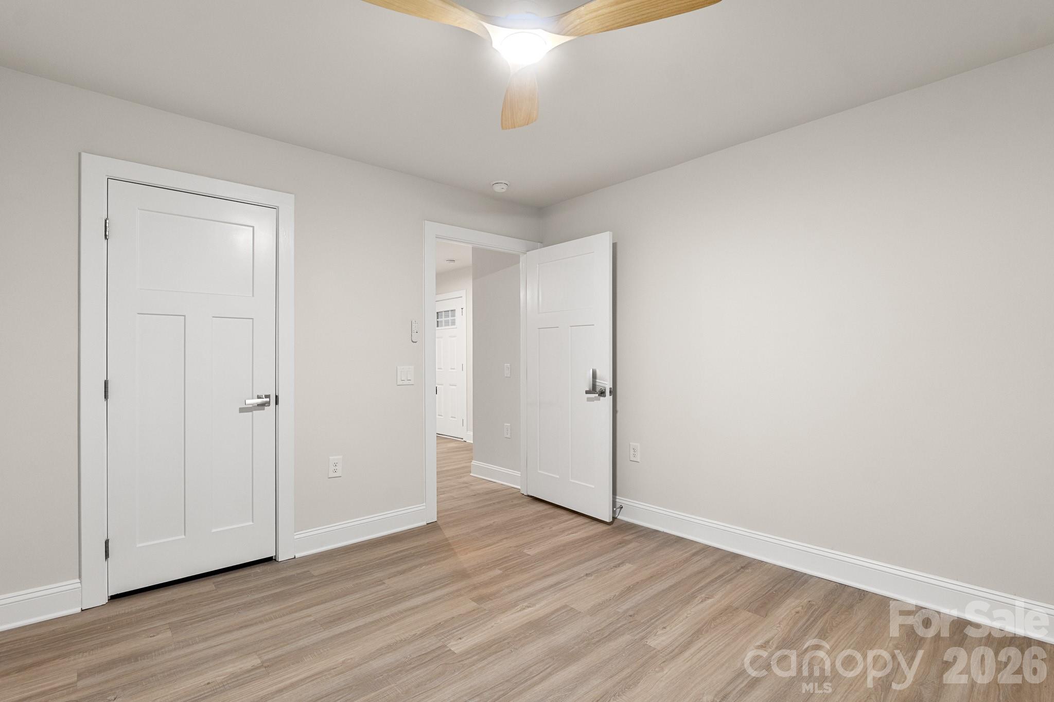 4238 Mackinnon Drive — Charlotte