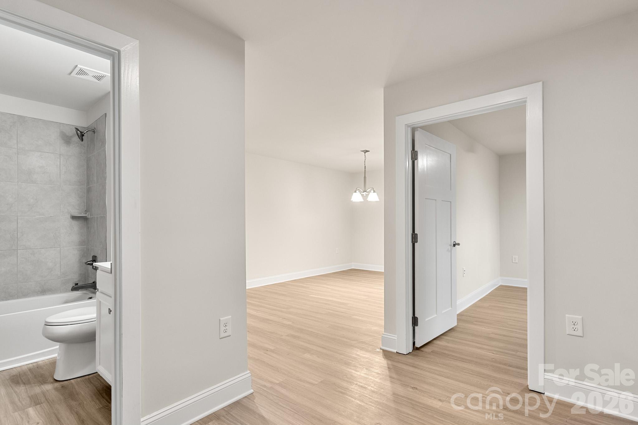 4238 Mackinnon Drive — Charlotte