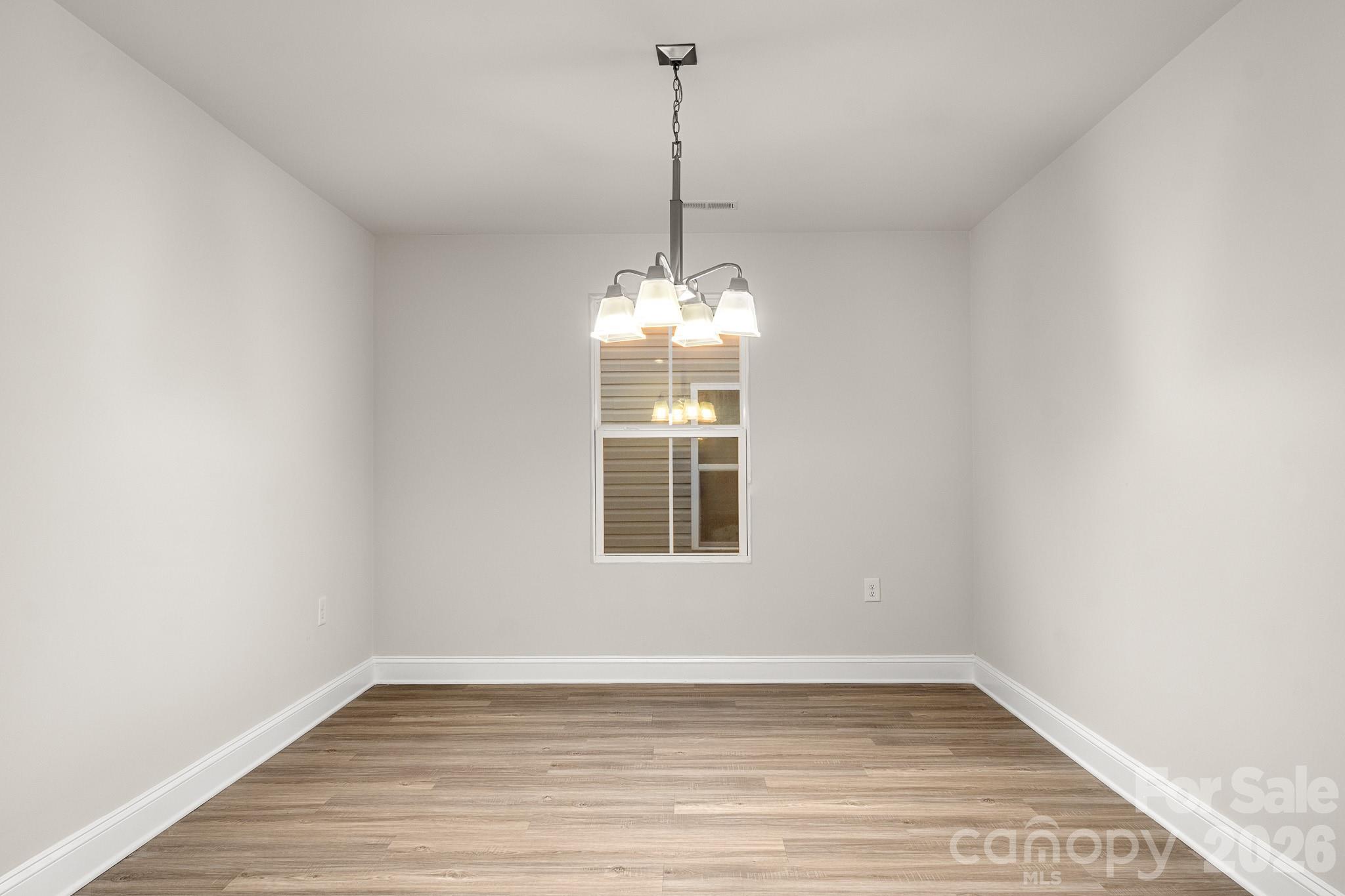 4238 Mackinnon Drive — Charlotte