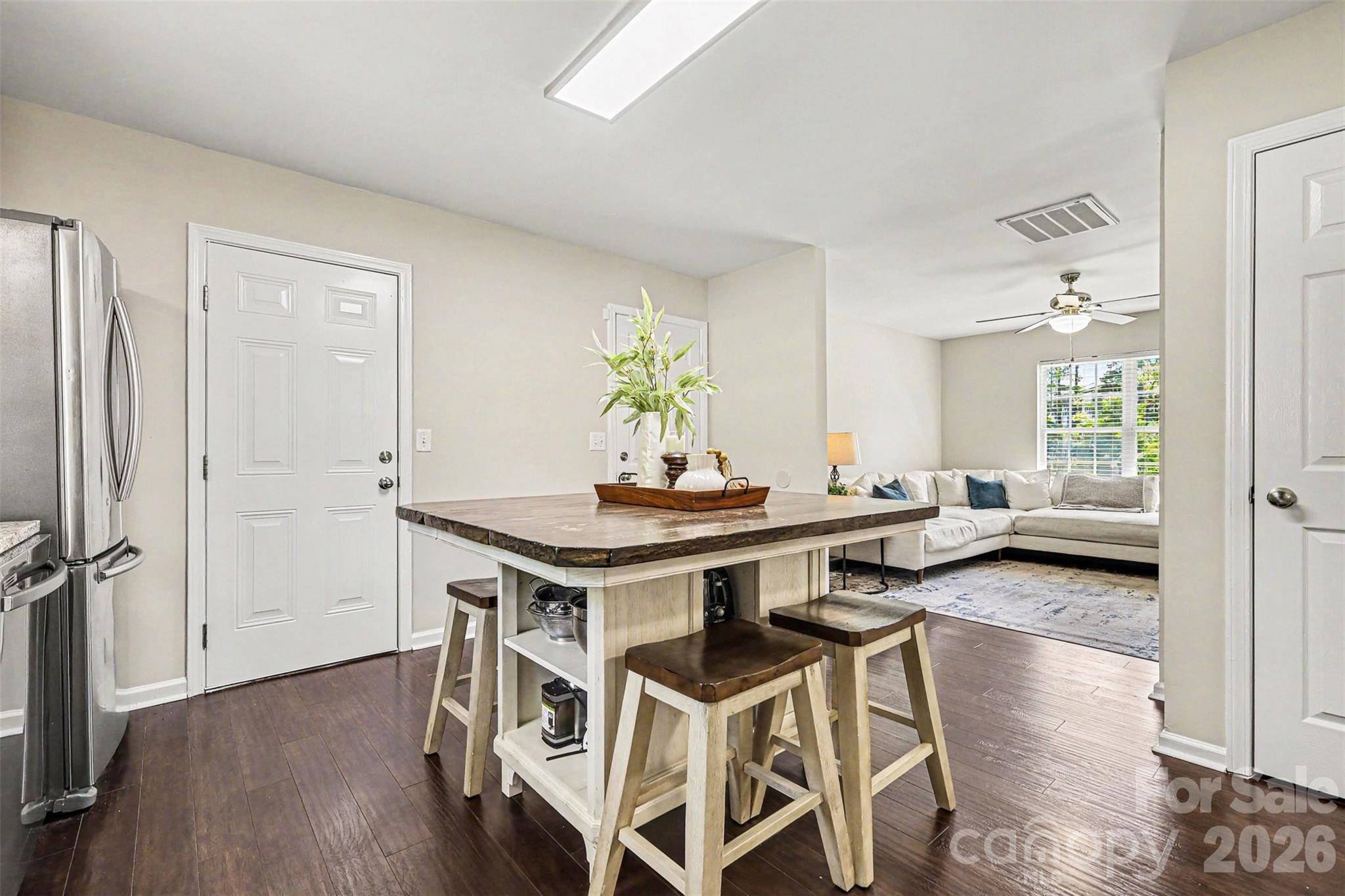 2540 Elmin Street — Charlotte