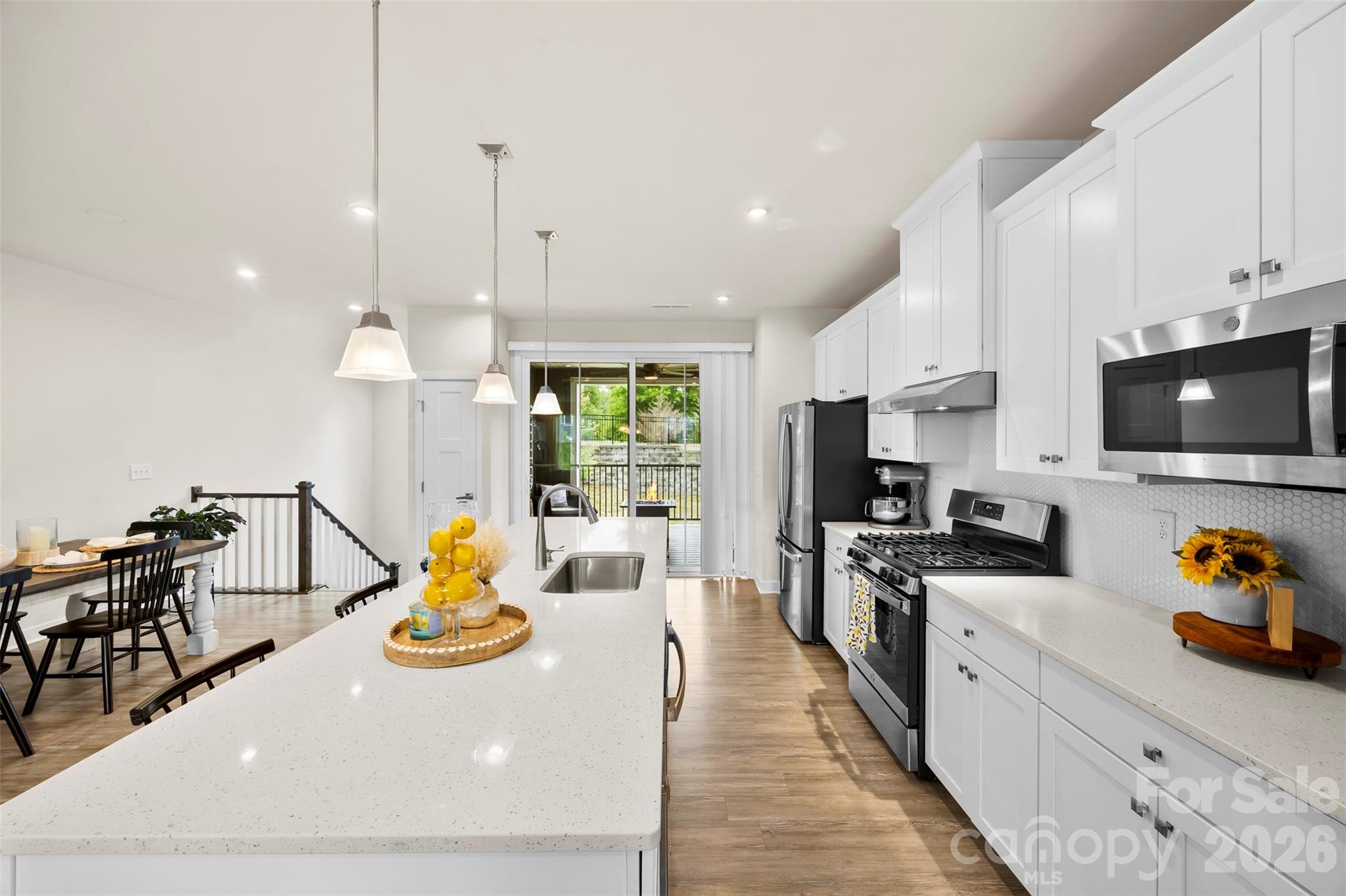 614 Crudent Road — Tega Cay