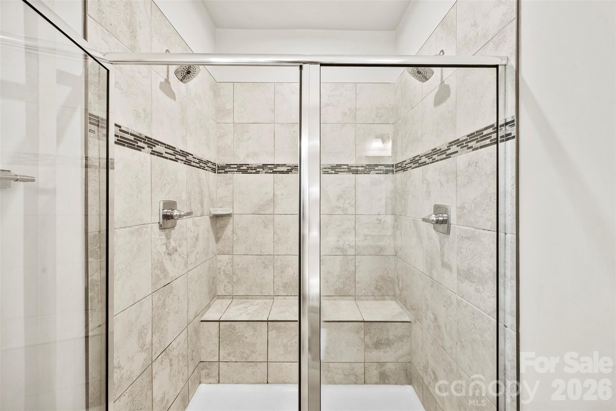 614 Crudent Road — Tega Cay