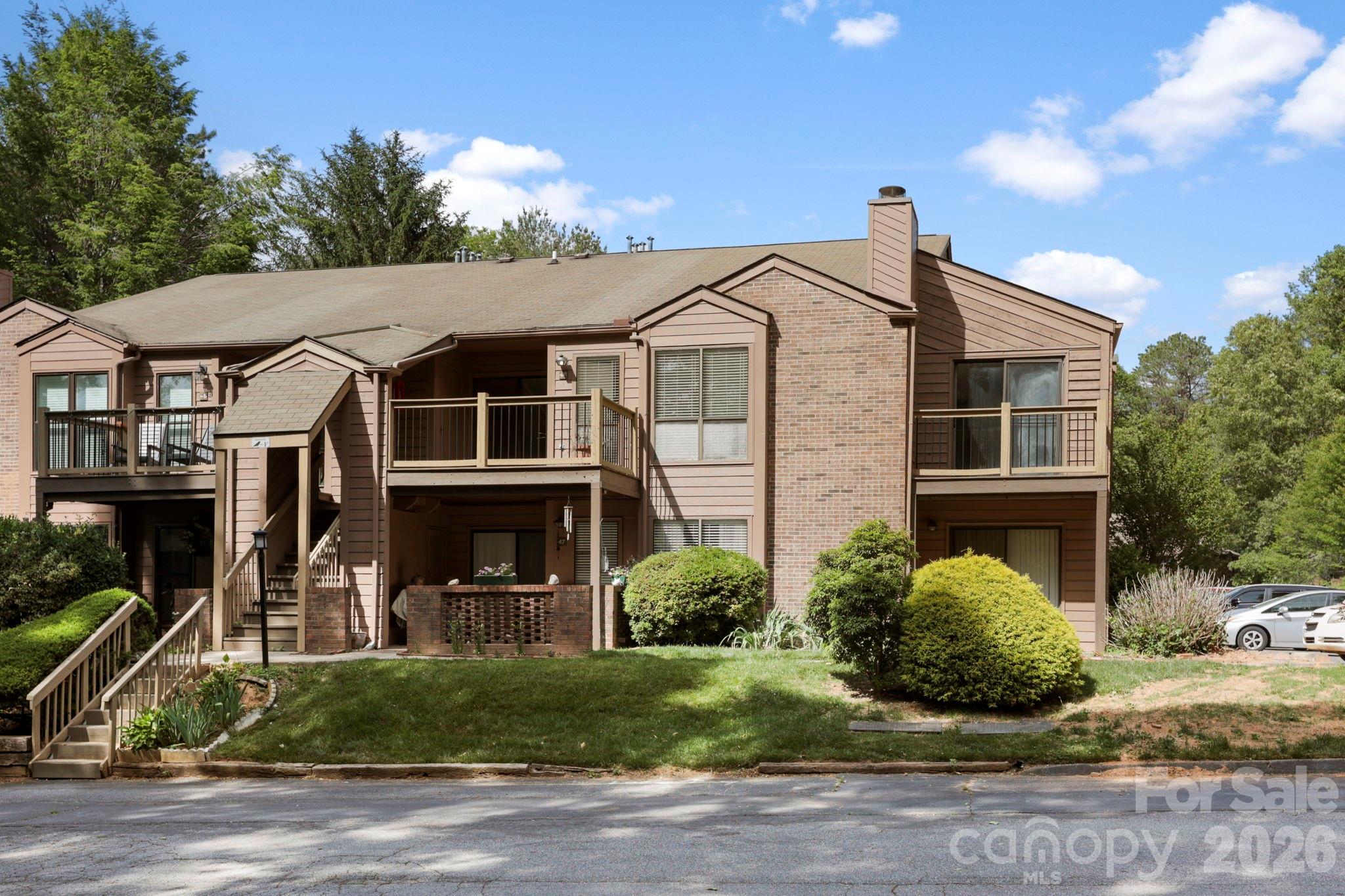 48 Ravencroft Lane #F48 — Asheville