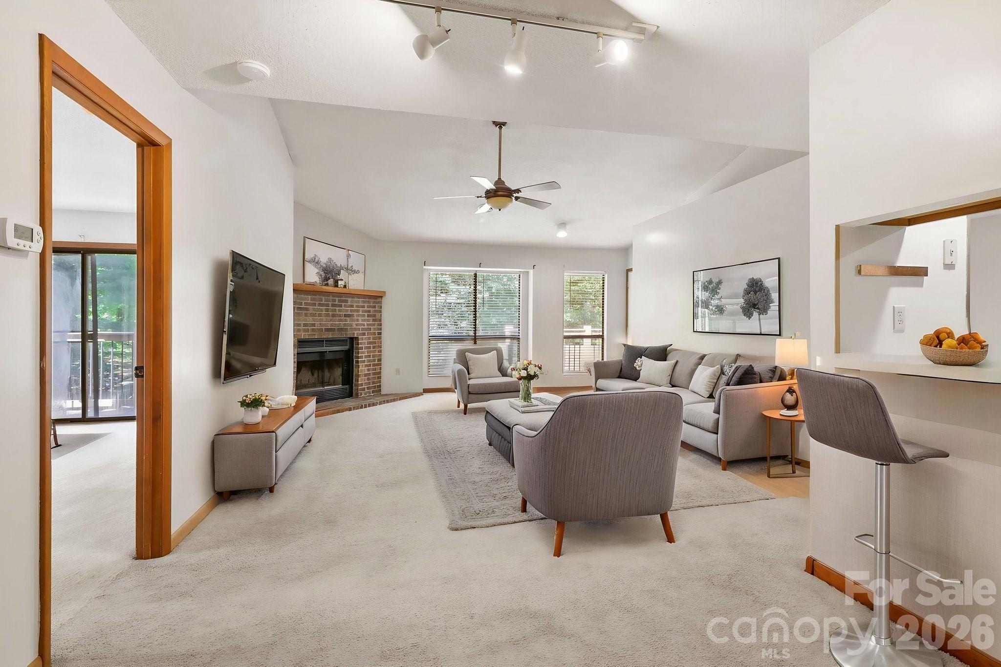 48 Ravencroft Lane #F48 — Asheville