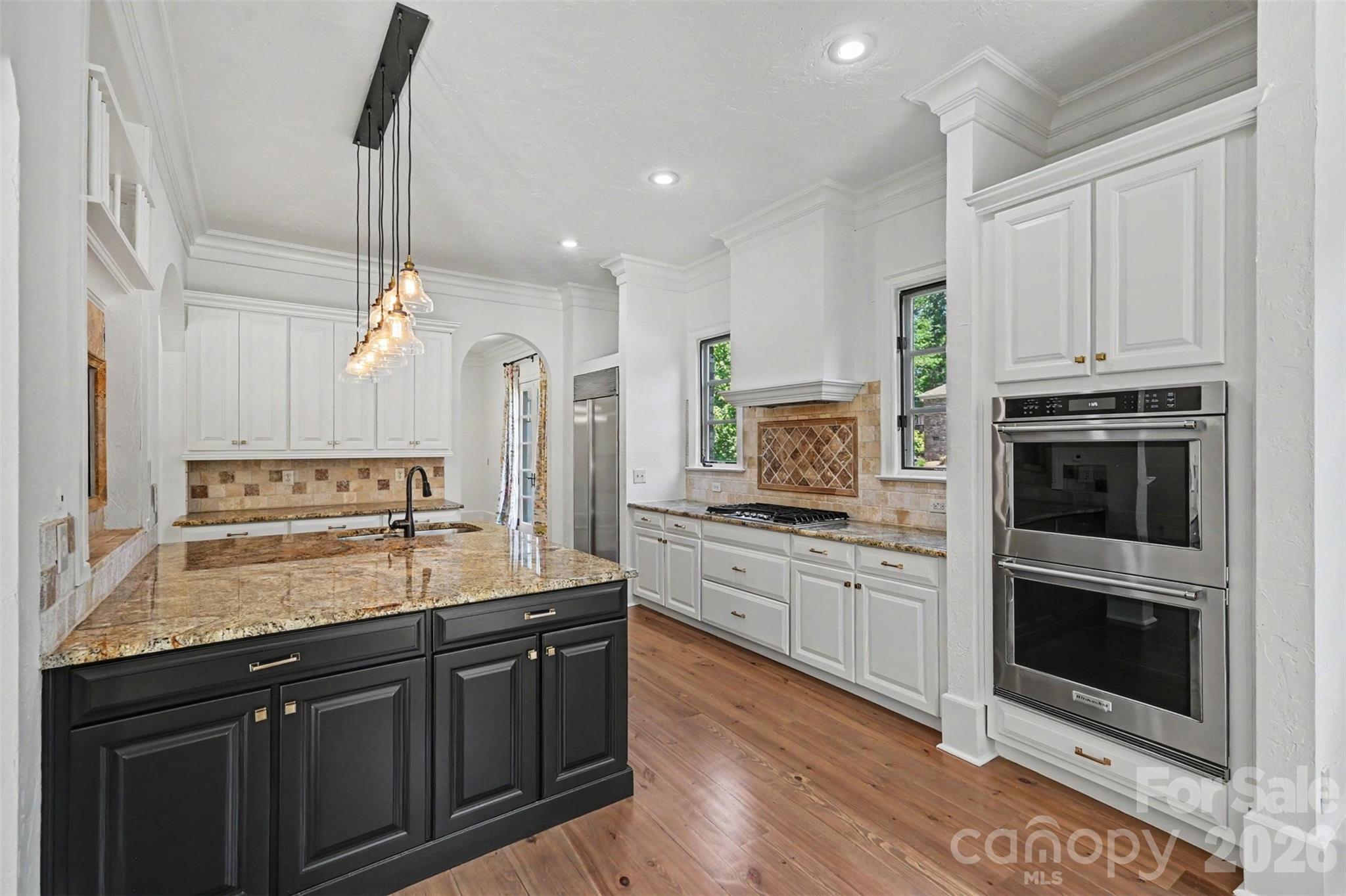 703 Sainte Rose Lane — Charlotte