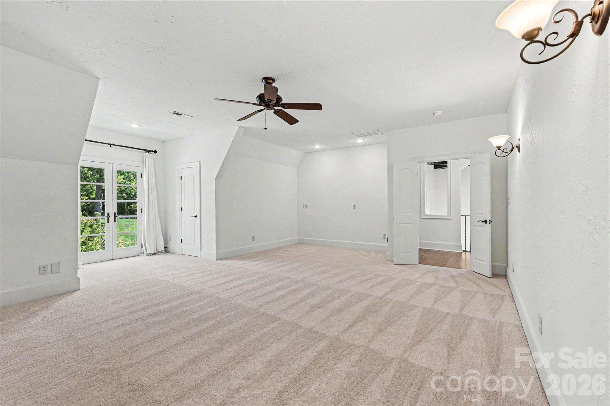 703 Sainte Rose Lane — Charlotte