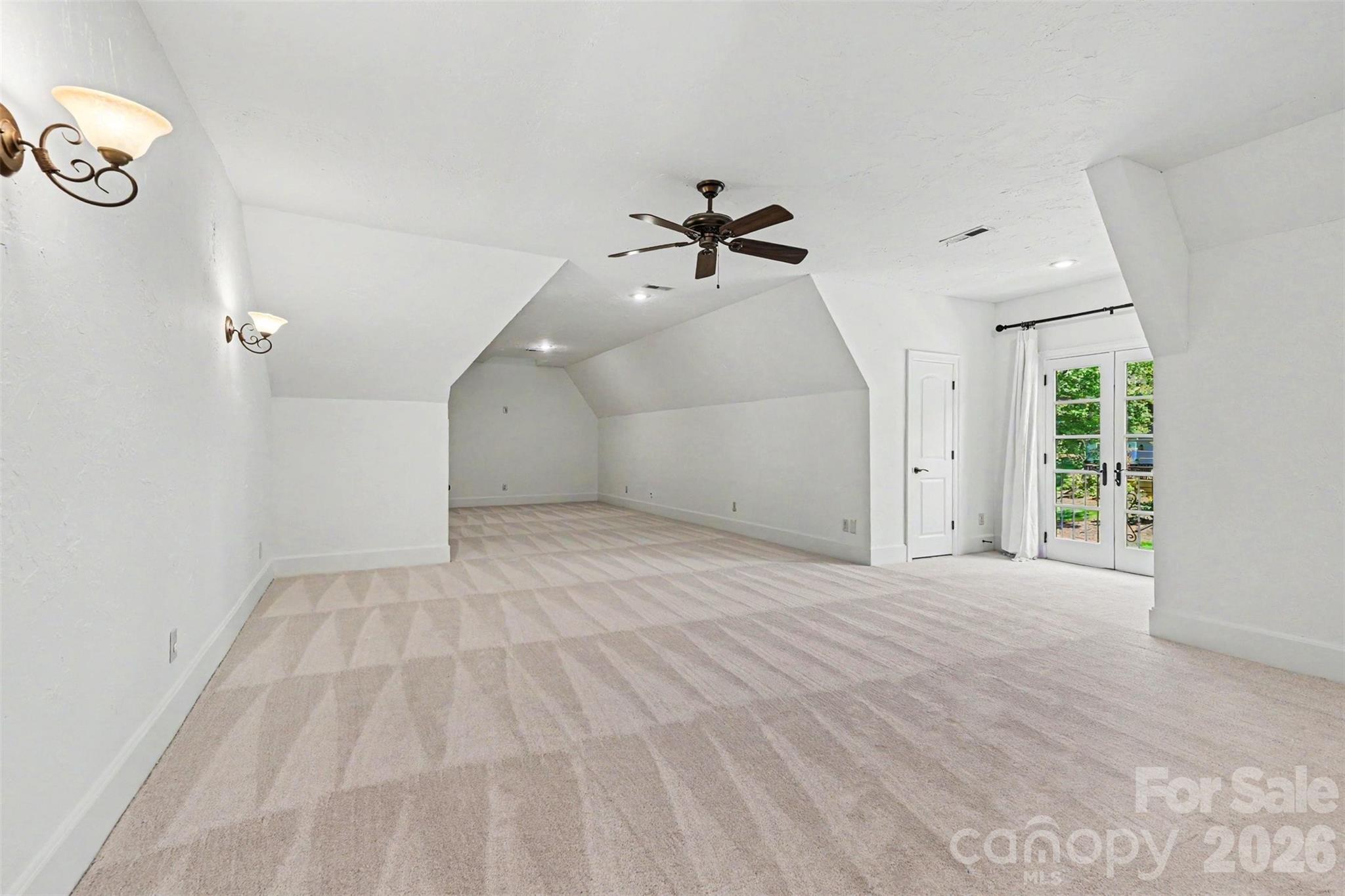 703 Sainte Rose Lane — Charlotte