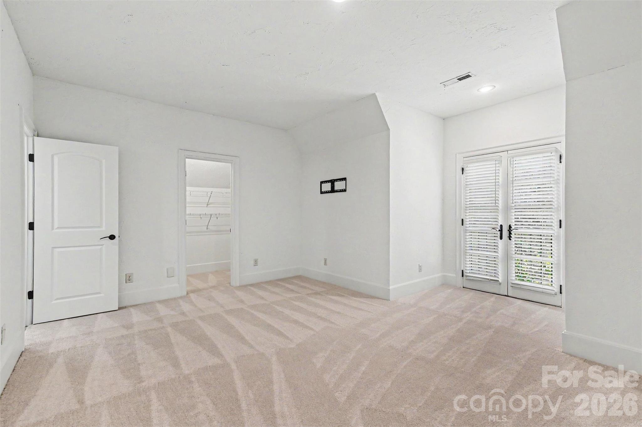 703 Sainte Rose Lane — Charlotte