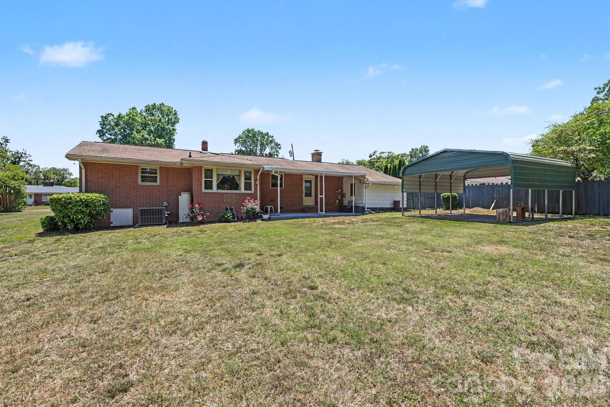 1210 Edgedale Drive — Salisbury