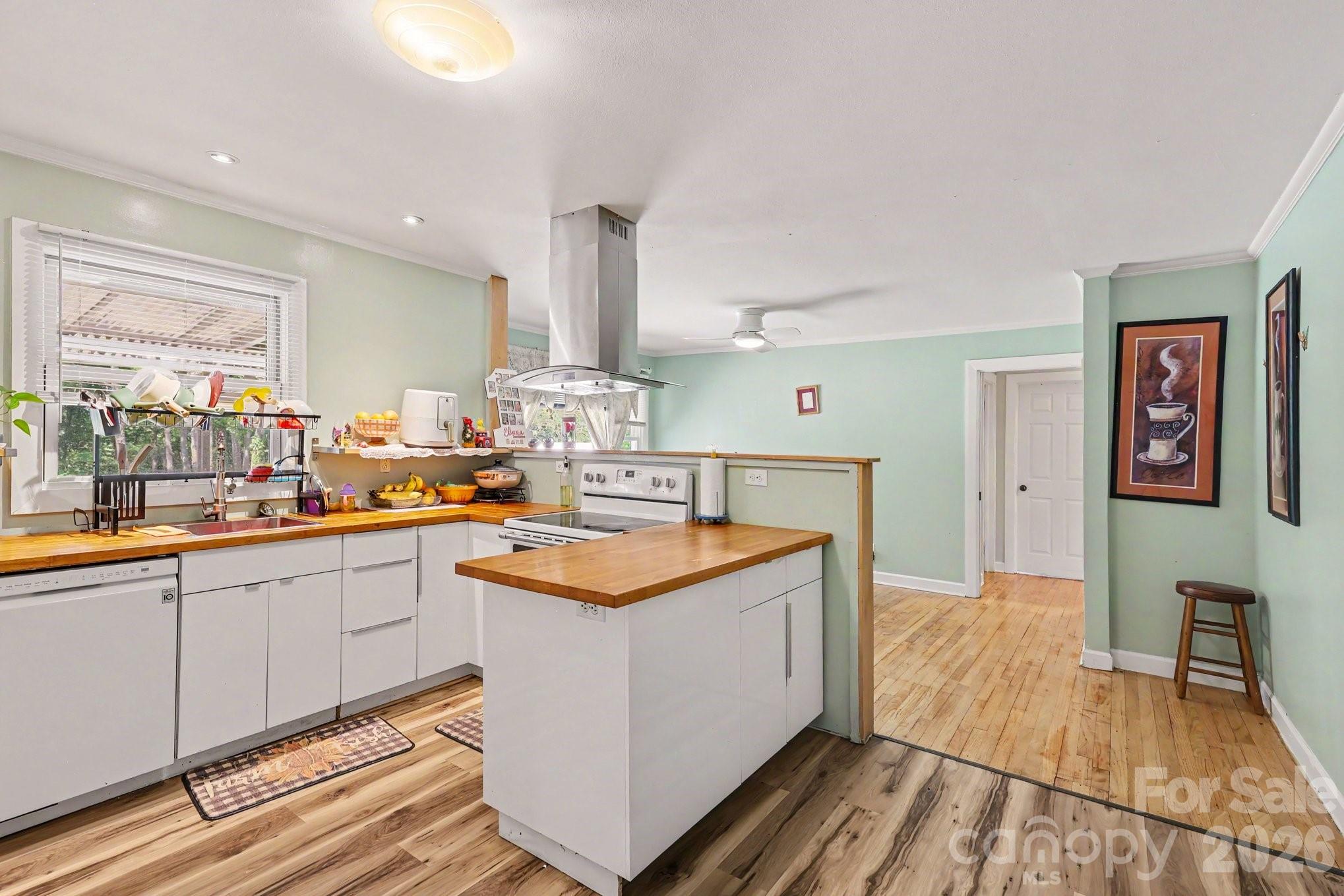 1210 Edgedale Drive — Salisbury