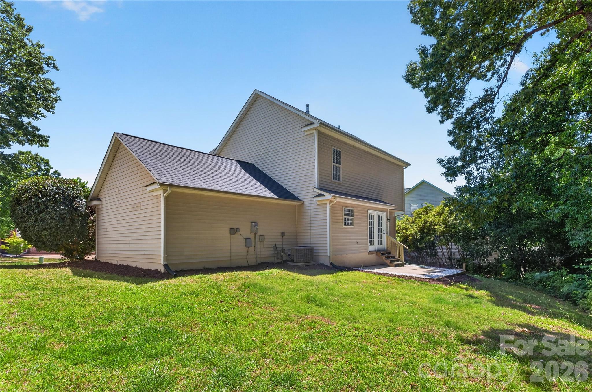 12624 Cardinal Woods Drive — Pineville