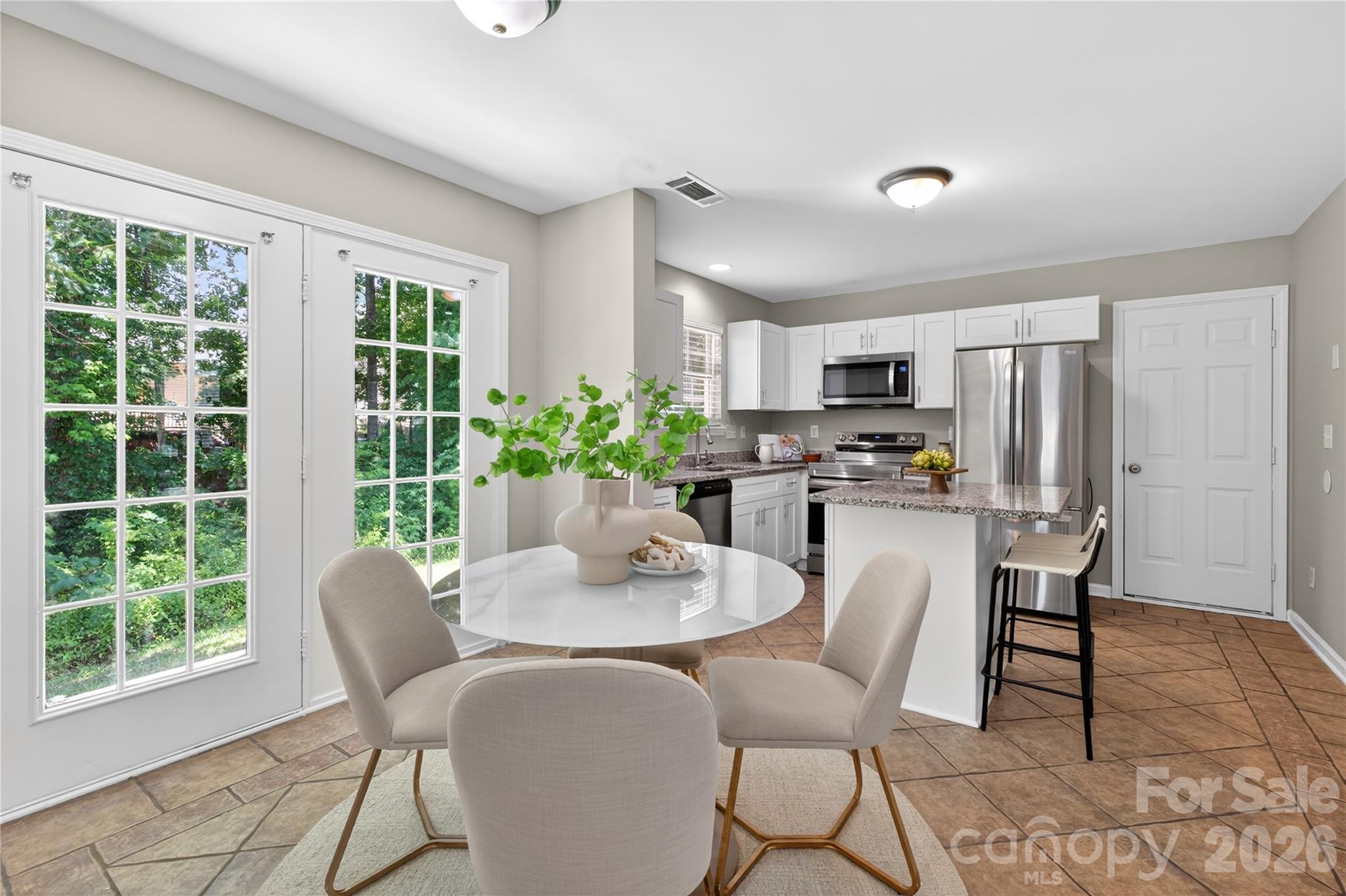 12624 Cardinal Woods Drive — Pineville