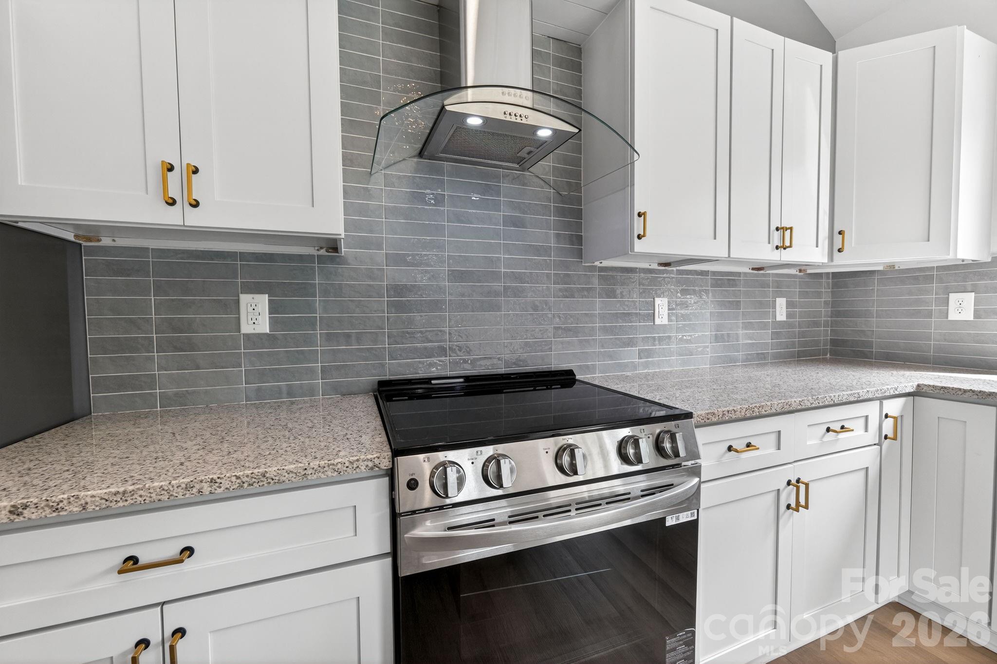 402 Pine Grove Avenue — Cherryville
