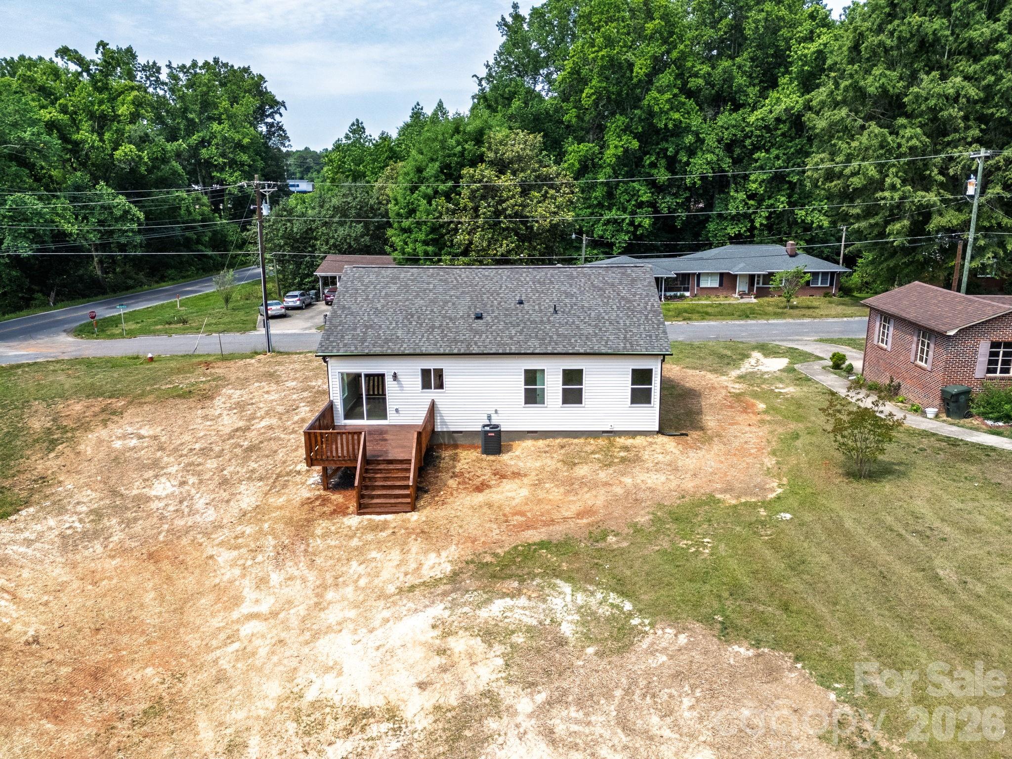 402 Pine Grove Avenue — Cherryville