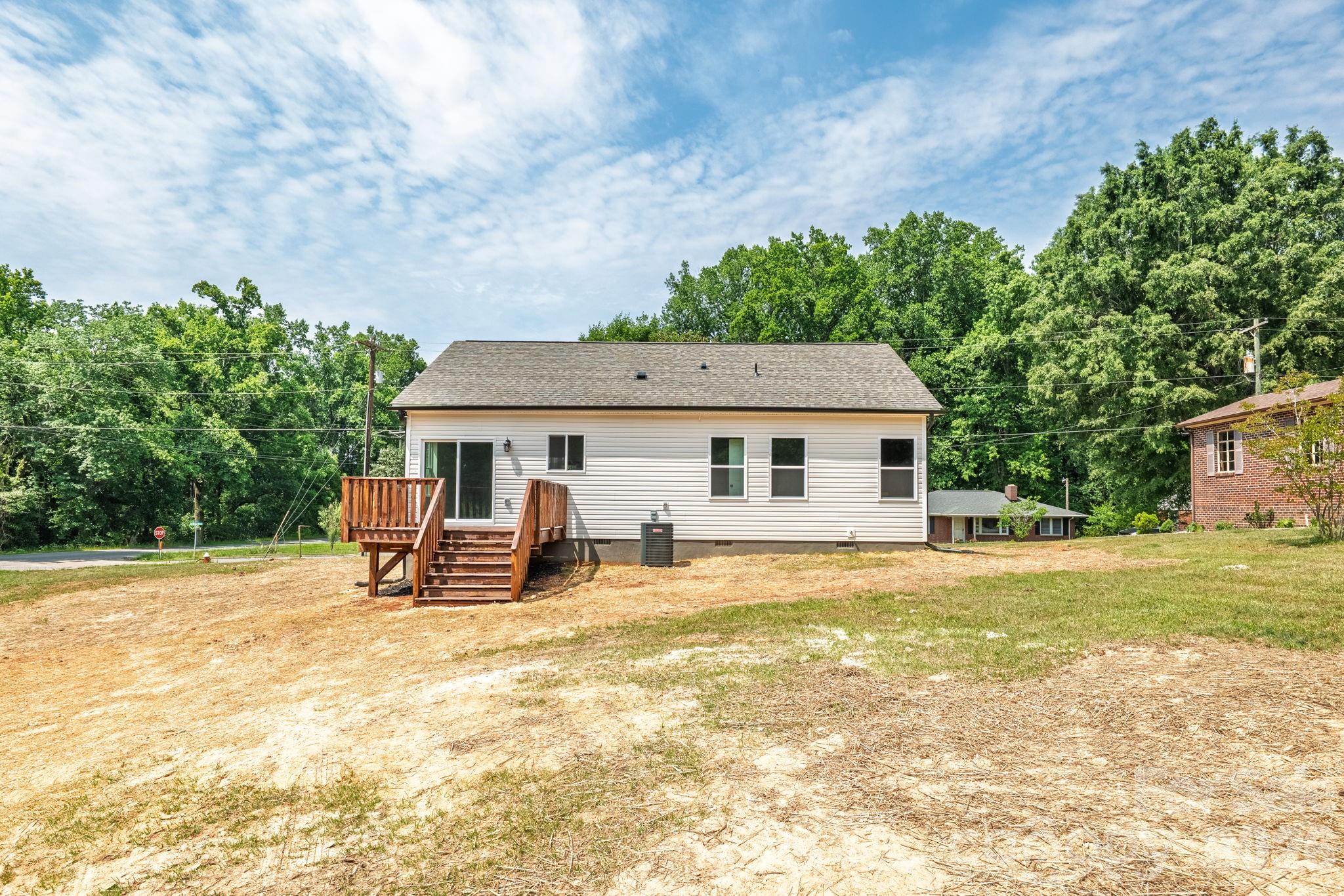 402 Pine Grove Avenue — Cherryville